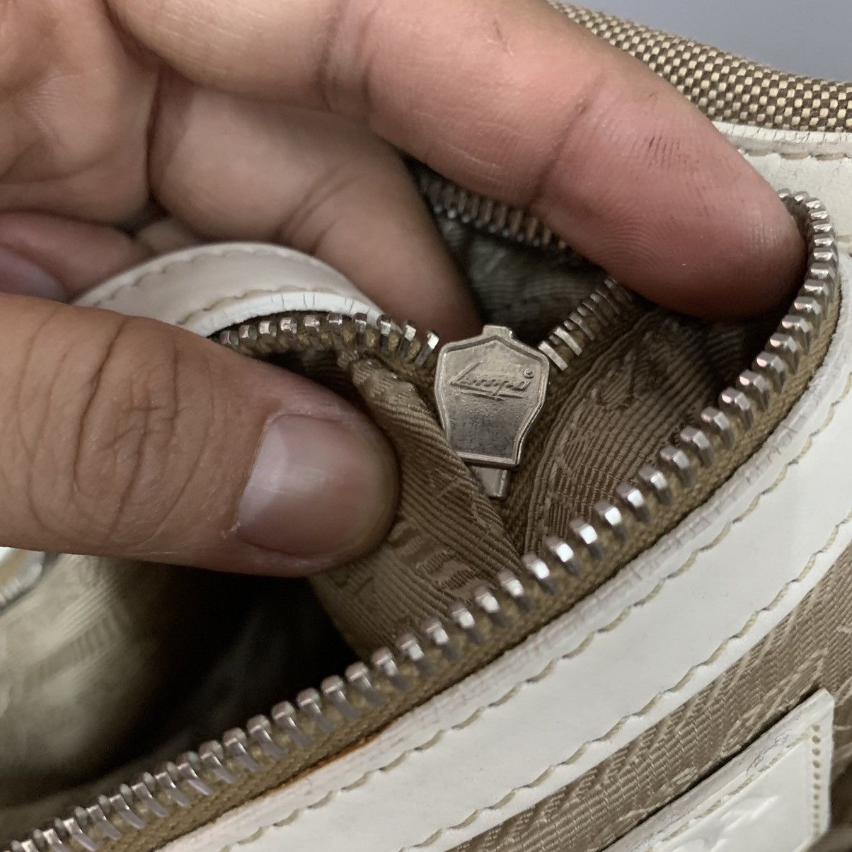 Prada Prada Canvas Shoulder Bag Size ONE SIZE - 17 Thumbnail