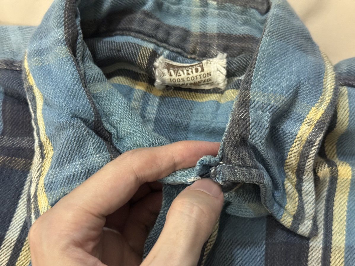 Vintage Vintage 60s 70s Montgomery Ward Flannel Shirt Big Size Size US XL / EU 56 / 4 - 11 Thumbnail