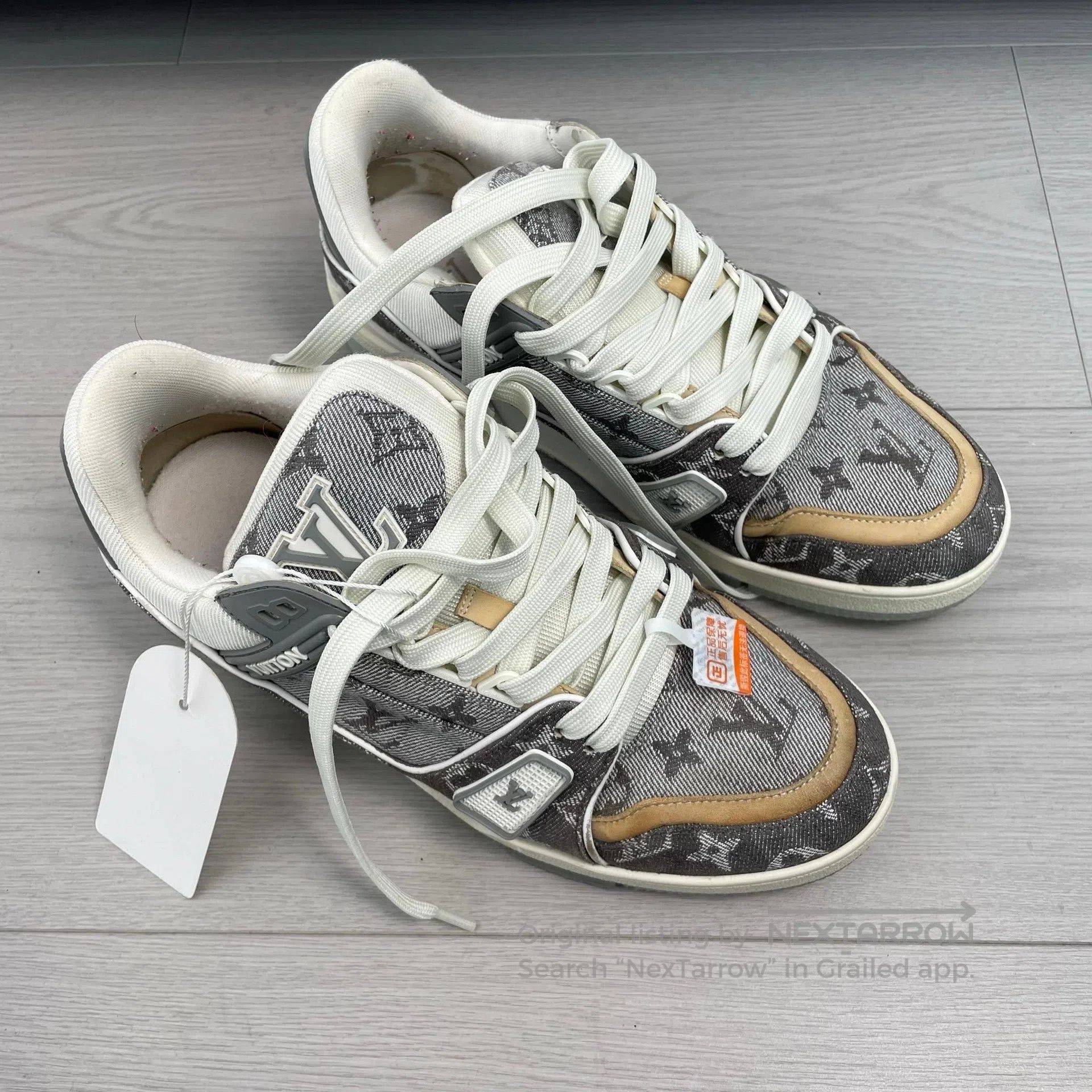 Louis Vuitton Louis Vuitton Gray-white denim full print low-top sneakers Size US 6.5 / EU 39-40 - 2 Thumbnail