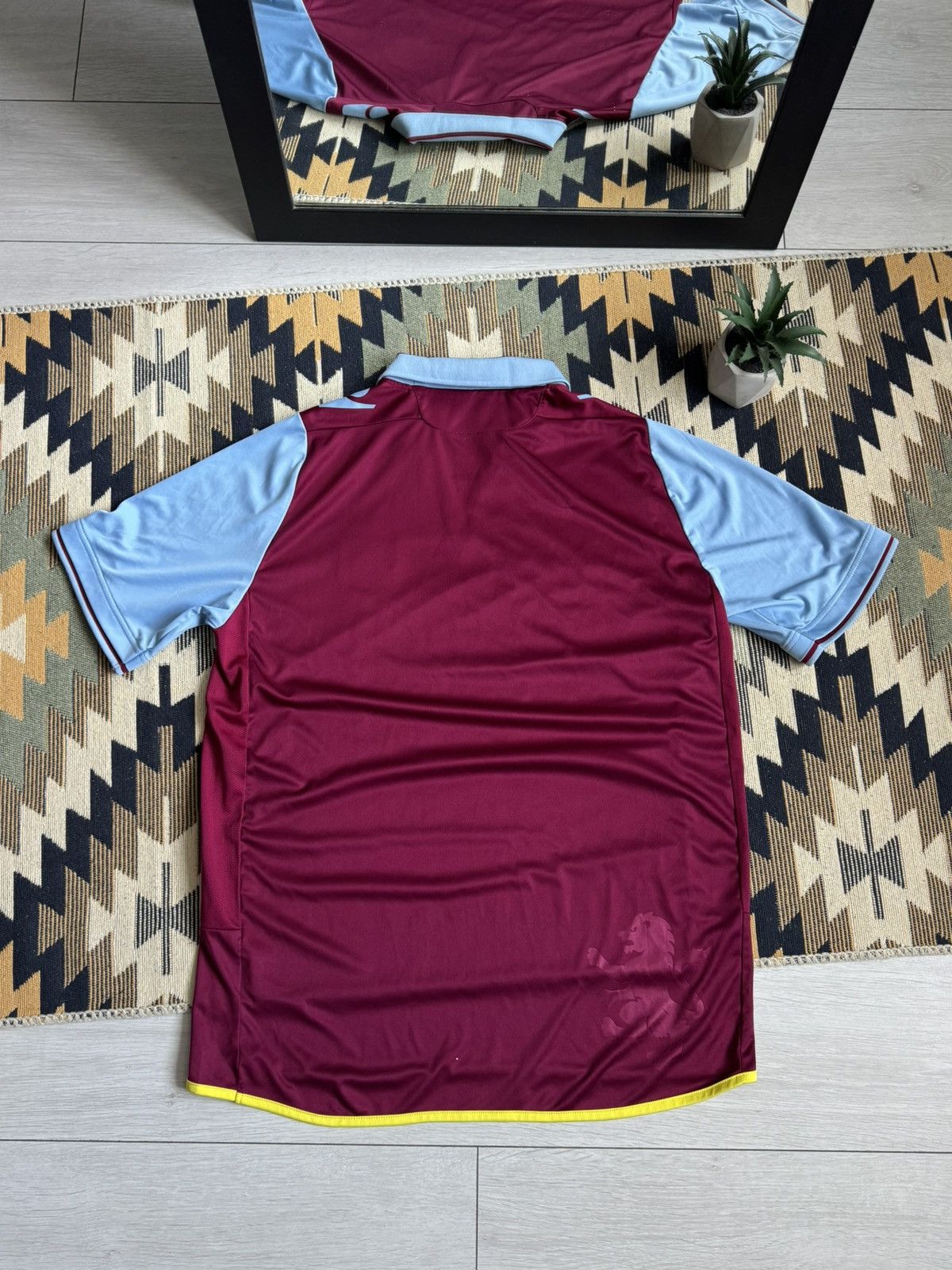 Macron Vintage Macron Aston Villa 2012/13 Soccer Blockcore Jersey Size US XL / EU 56 / 4 - 11 Thumbnail