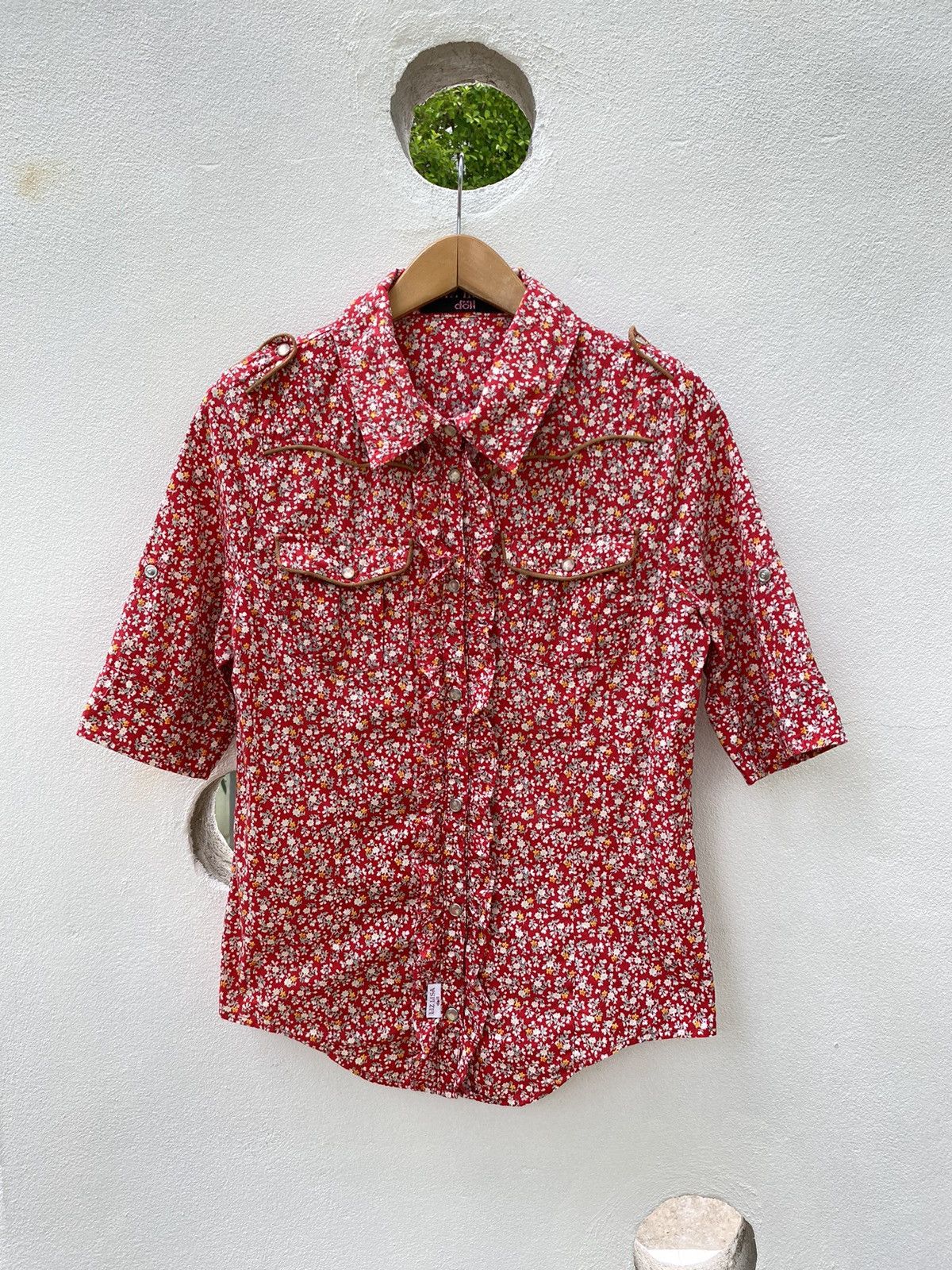 Liz Liza floral shirt