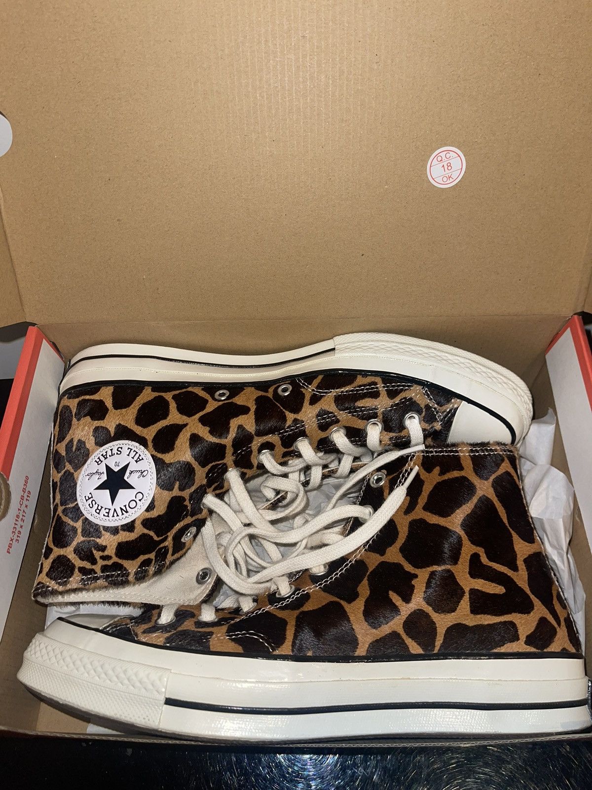 Converse RARE Giraffe Printed Fur Converse Size US 9.5 / EU 42-43 - 2 Thumbnail
