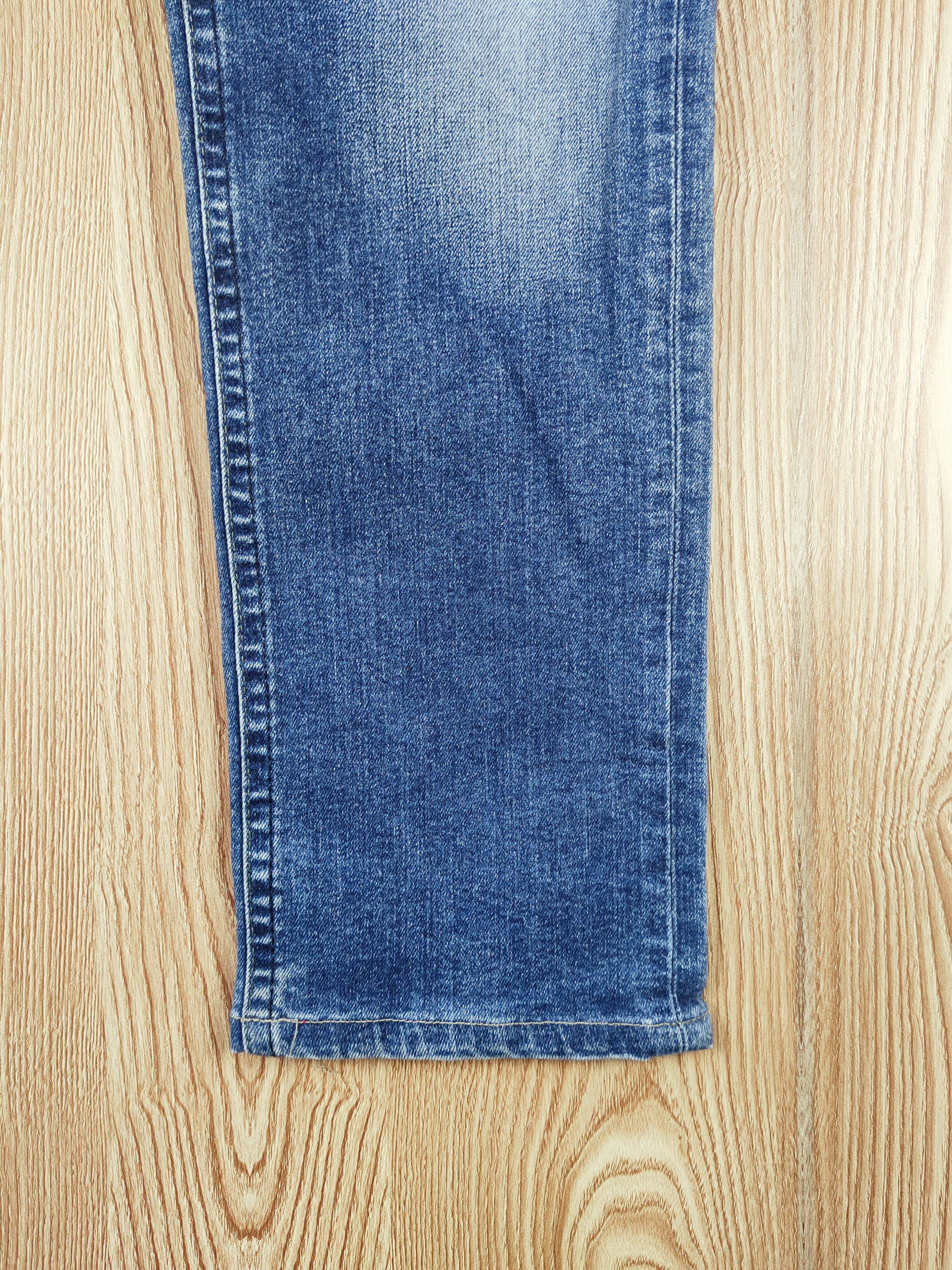 Edwin Edwin Blue Faded Distressed Ripped Jeans #S2737 Size US 33 - 6 Thumbnail