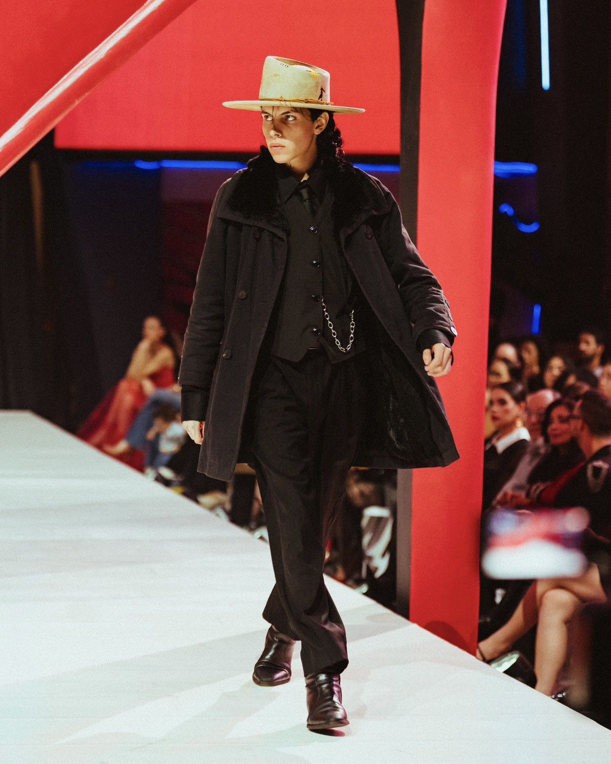 Opening Ceremony “Opening ceremony” Black vintage trenchcoat Size US L / EU 52-54 / 3 - 2 Thumbnail
