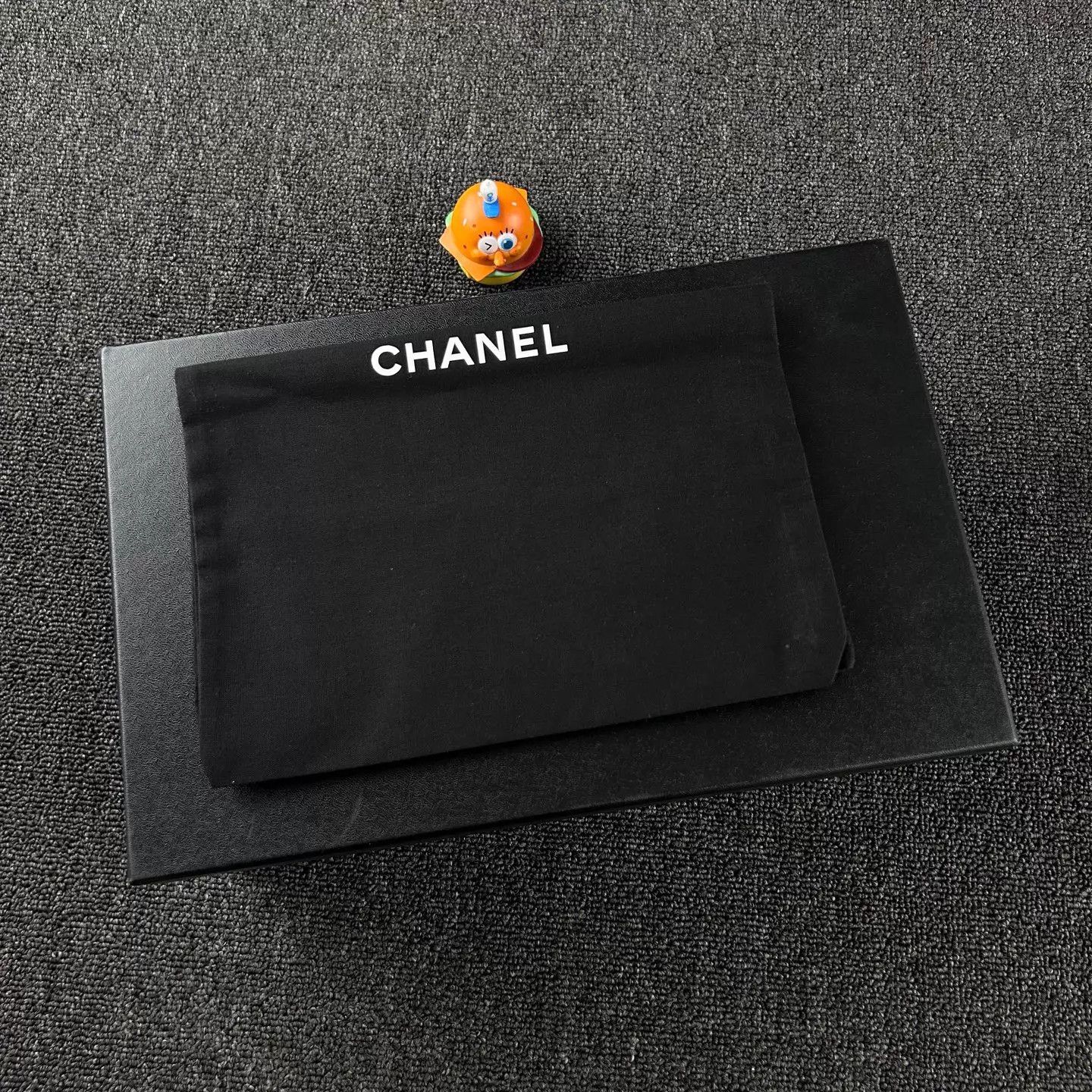 Chanel Chanel Tweed CC Logo Women's Size 35 Sneakers Size US 4.5 / IT 34.5 - 8 Thumbnail