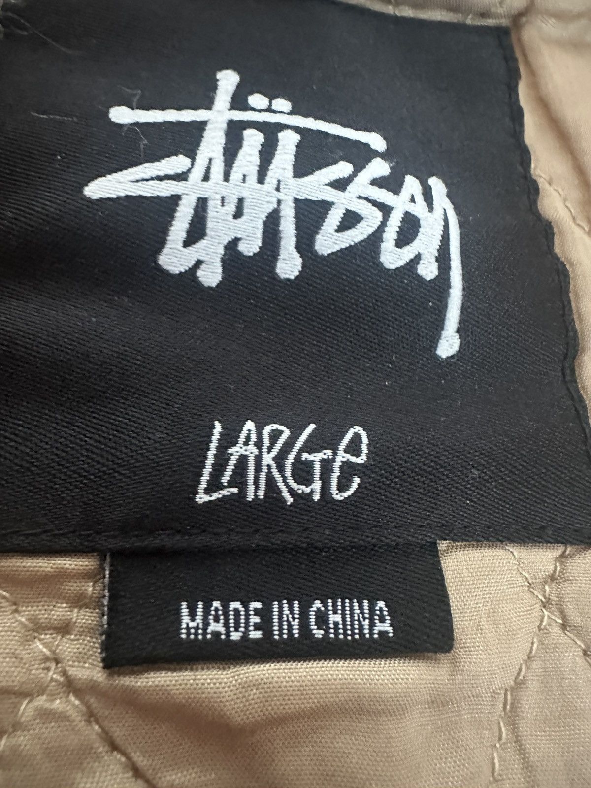 Stussy Stussy men’s camo lined zip up size L Size US L / EU 52-54 / 3 - 7 Thumbnail