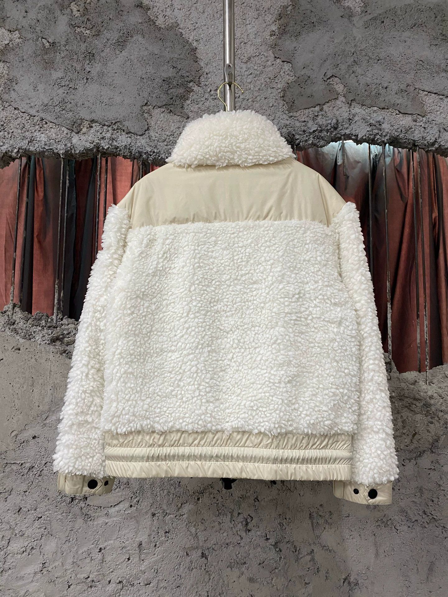 Moncler Moncler Teddy Down Jacket XS New Size XS / US 0-2 / IT 36-38 - 2 Thumbnail