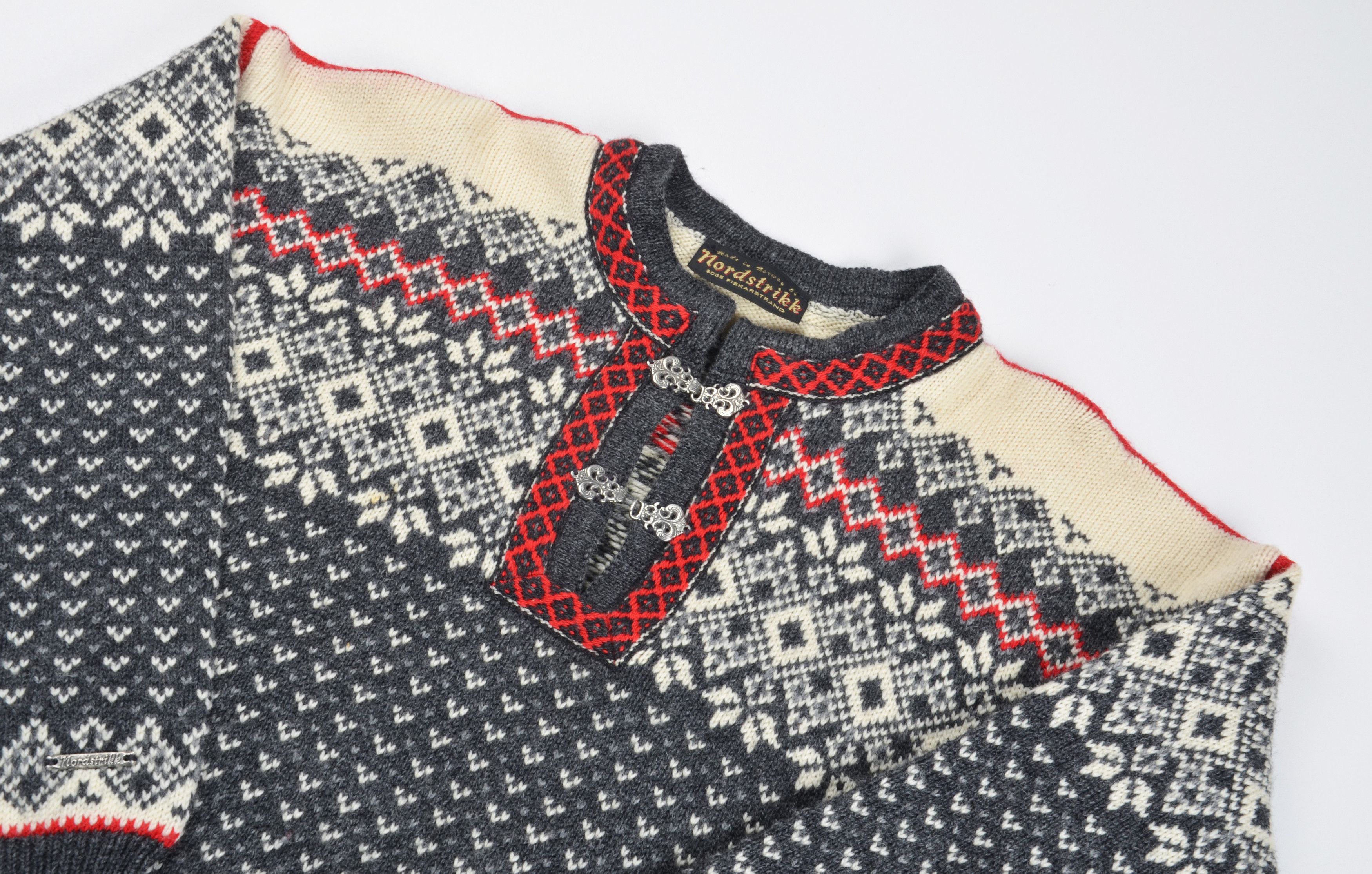 Other Vintage Nordstrikk Nordic Wool Knit Clasp Sweater Size US L / EU 52-54 / 3 - 2 Thumbnail