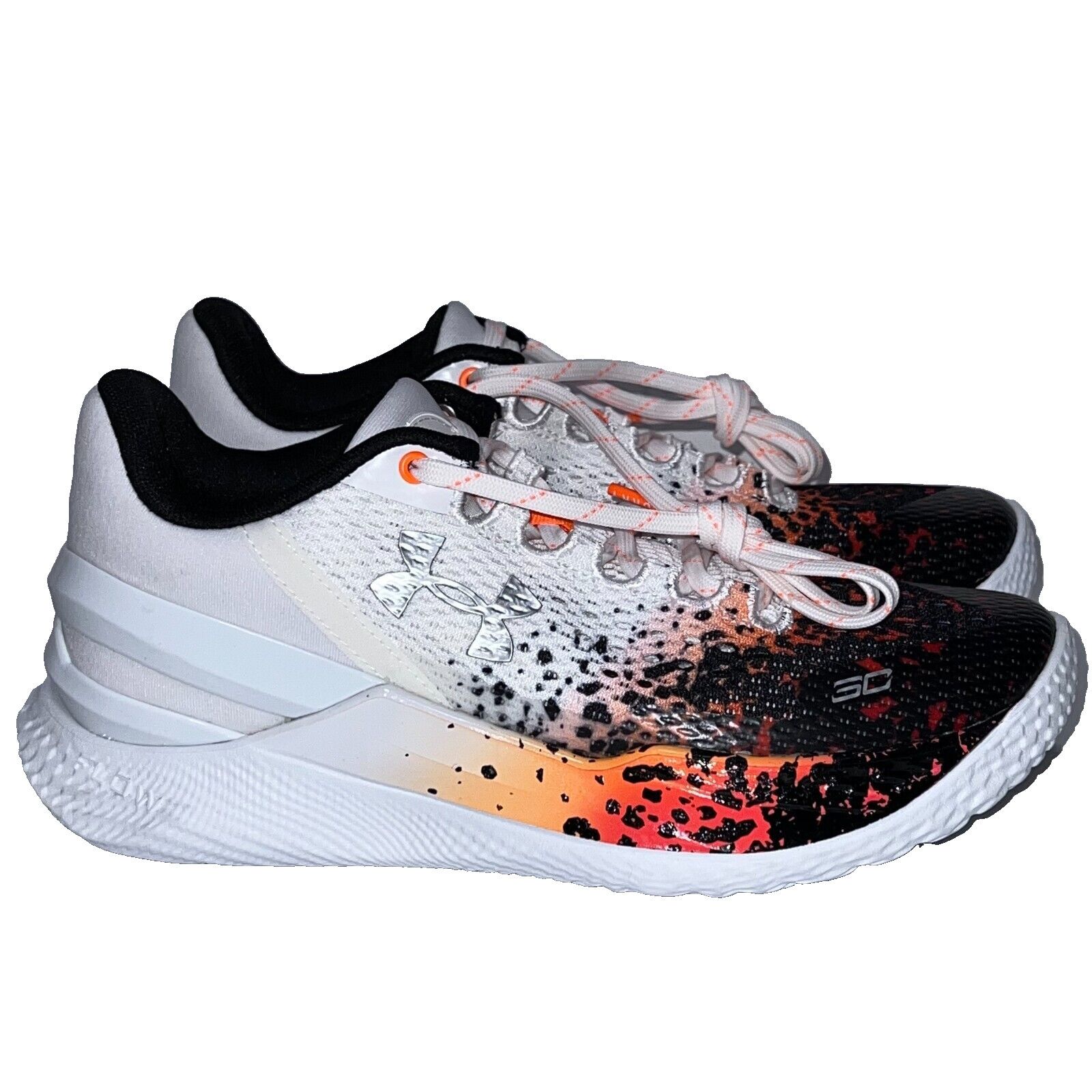 Under Armour Under Armour 2 Low FloTro 'Chef Curry' 3026277-100 Size 7 Size US 7 / EU 40 - 1 Thumbnail