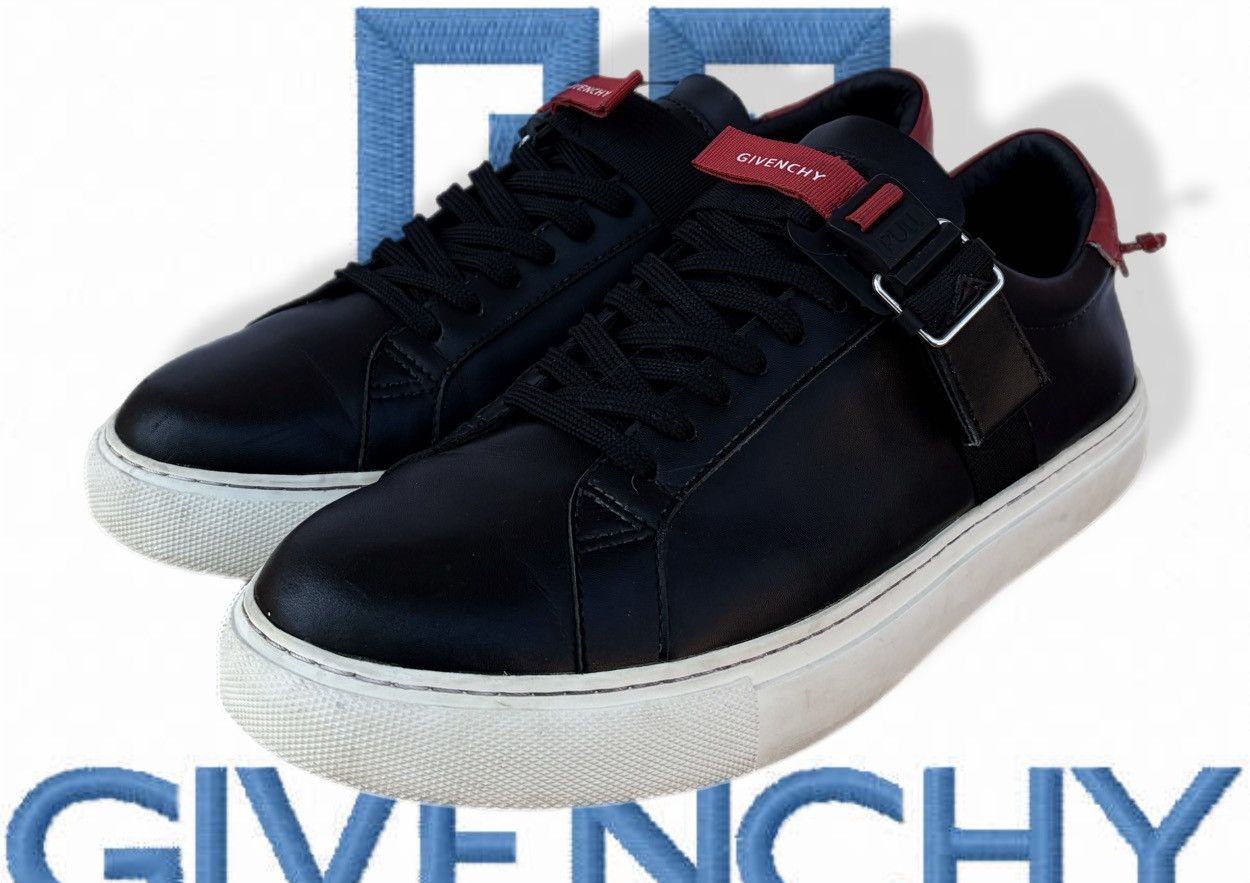 Givenchy Givenchy Urban Street Strap Low Top Leather Sneakers Men's Size US 11 / EU 44 - 1 Thumbnail