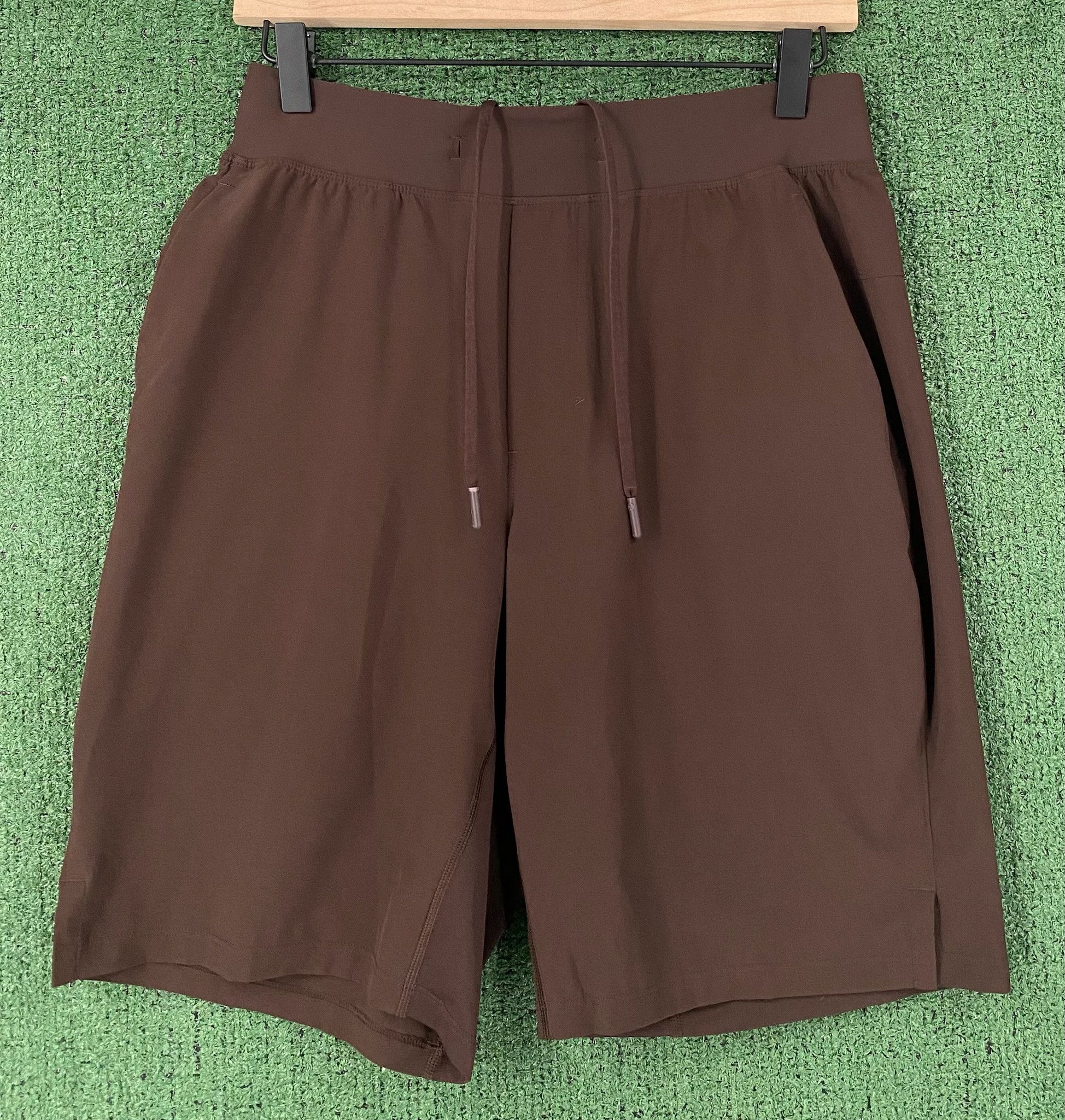 Lululemon Lululemon T.H.E. Linerless Chocolate Brown 9” Shorts Small Size US 30 / EU 46 - 1 Thumbnail