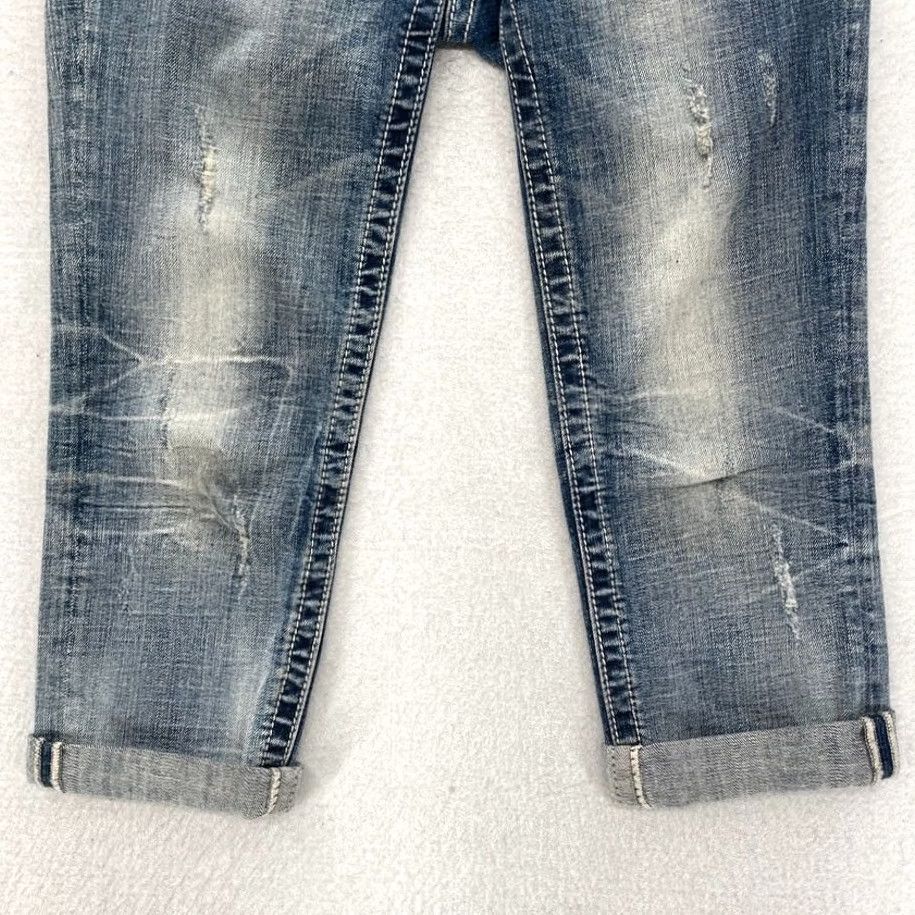 Miss Me Miss Me Jeans Women's 25 Cuff Capri Medium Blue Distressed Denim Thick Stitch Capri Jeans Women Size 42" / US 20 - 3 Thumbnail