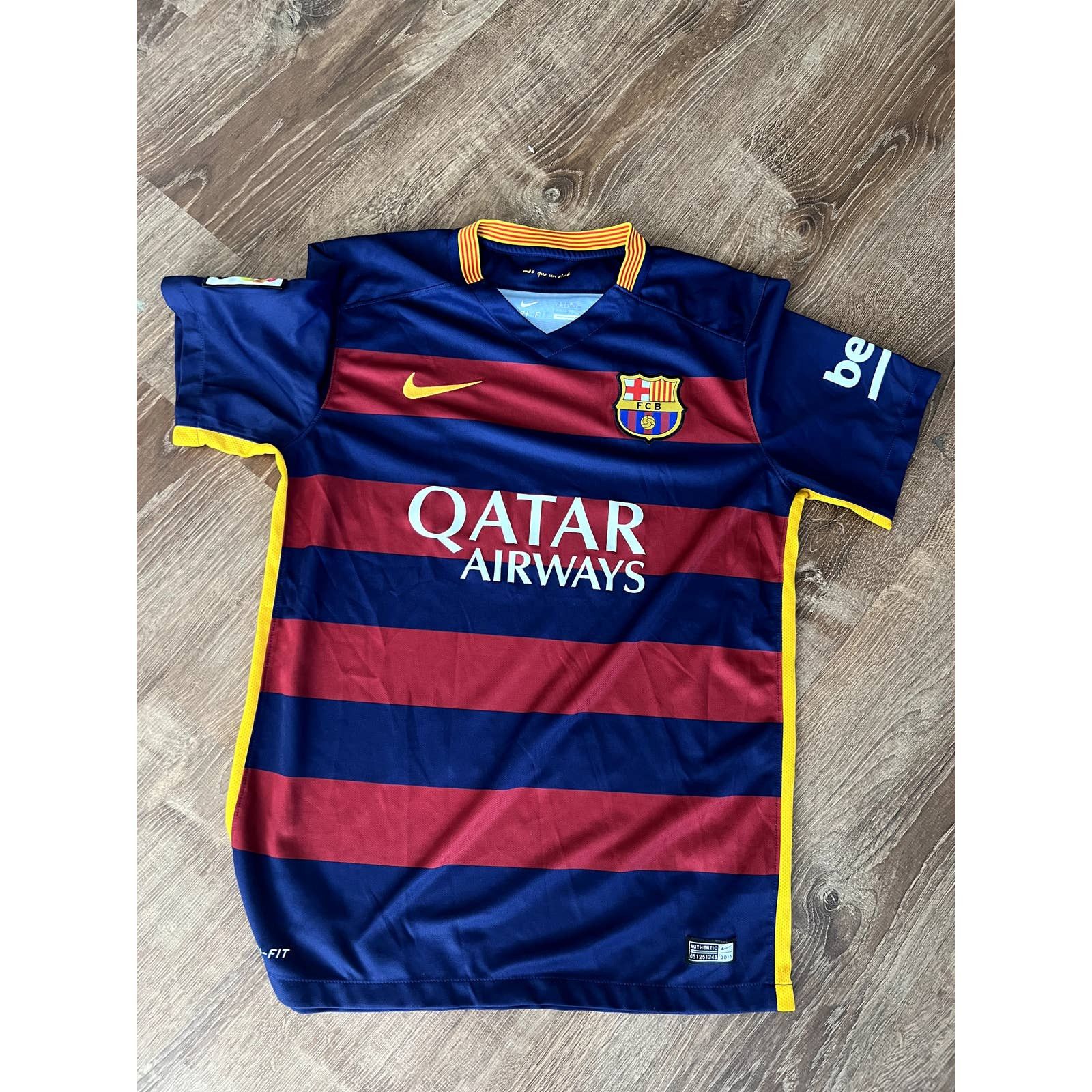 2015-2016 Nike Barcelona jersey Home Soccer Medium