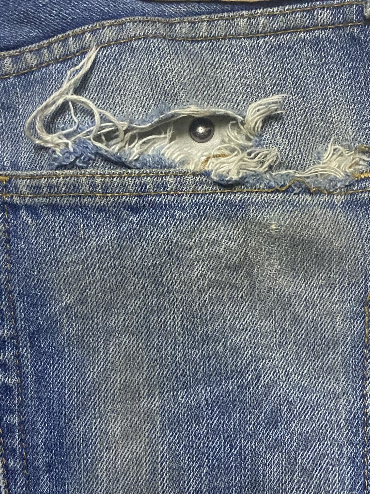Undercover × Uniqlo Vintage Warehouse & co Mud Wash Distressed Loose Jeans Size US 33 - 9 Thumbnail