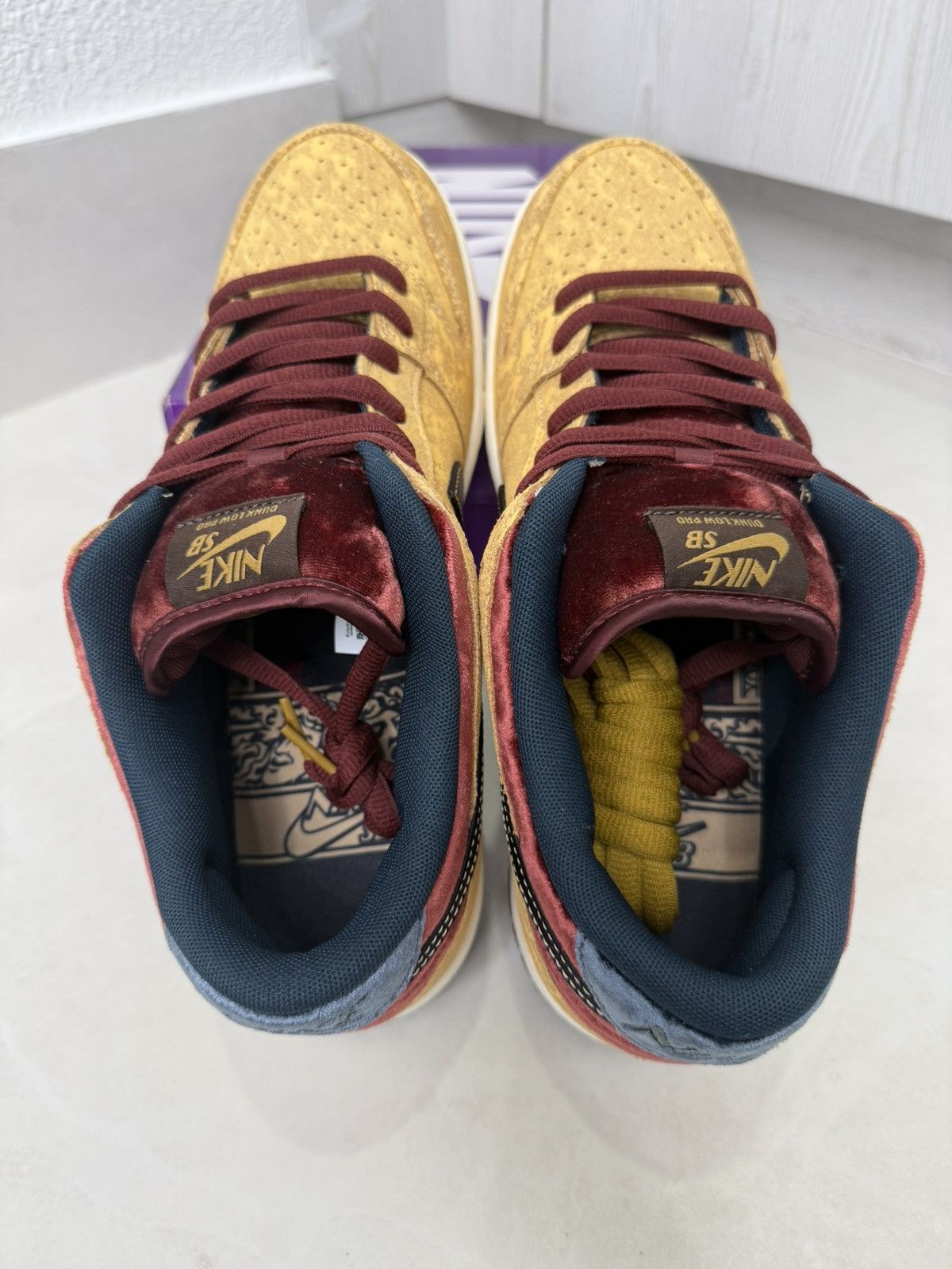 Nike Nike SB Dunk Low City of Cinema Size: US M 11.5 New Size US 11.5 / EU 44-45 - 6 Thumbnail