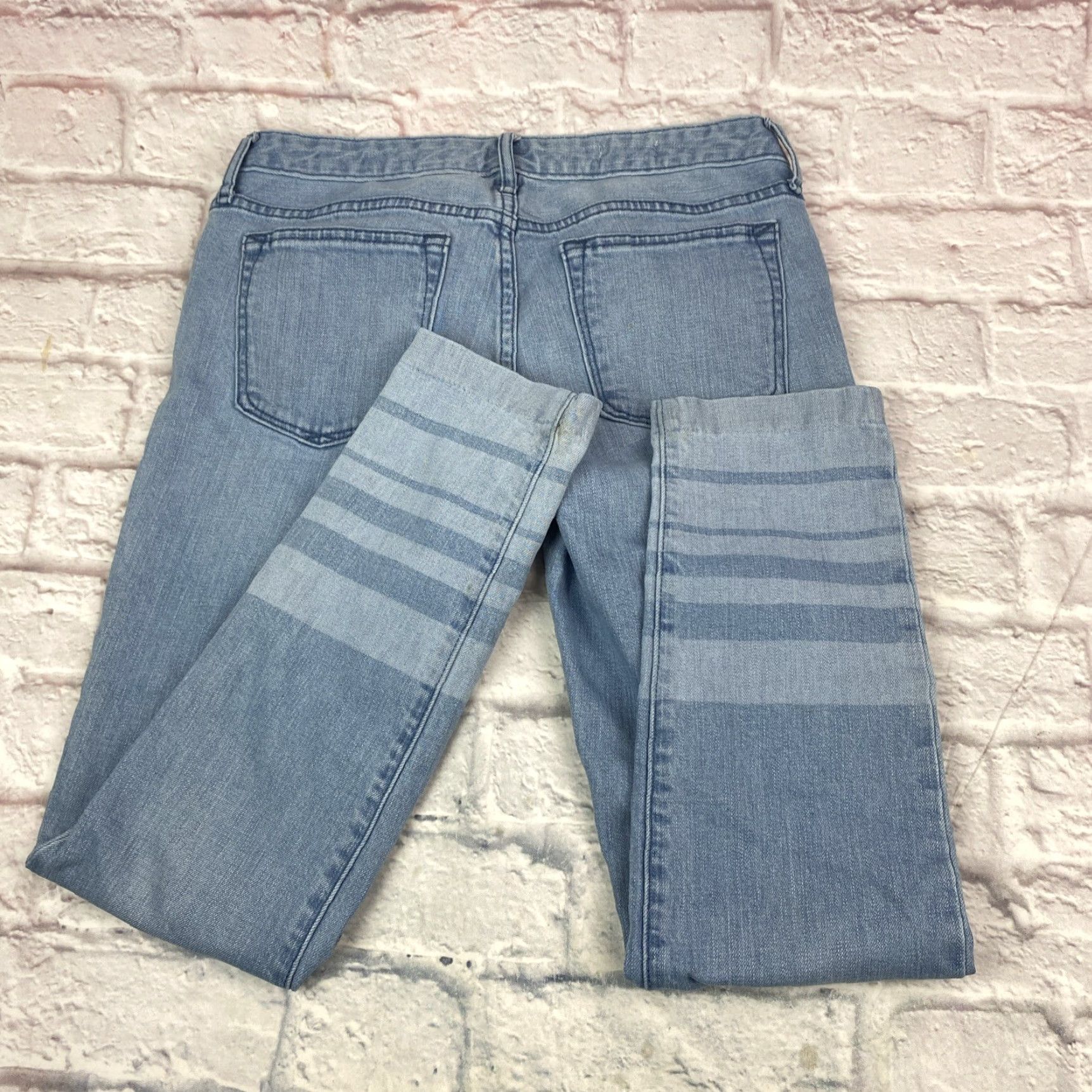 Gap VINTAGE Gap 1969 Jeans Juniors Womens Always Skinny Size 28 Low Rise Light Wash Blue Denim Slim 5-Pocket Womens Jeans Size 28" / US 6 / IT 42 - 2 Thumbnail