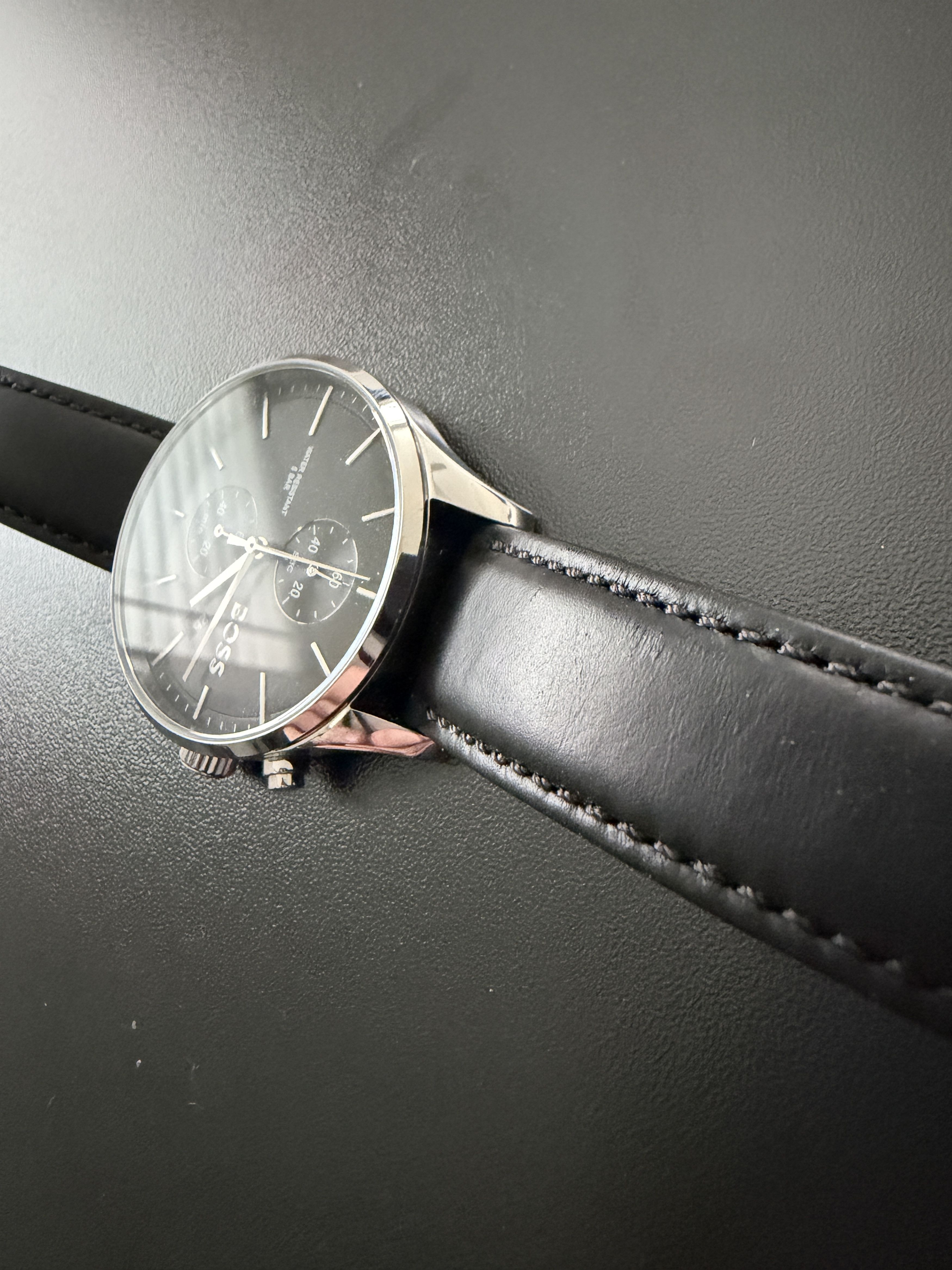 Hugo Boss Hugo Boss Chronograph Watch Size 44 - 5 Thumbnail