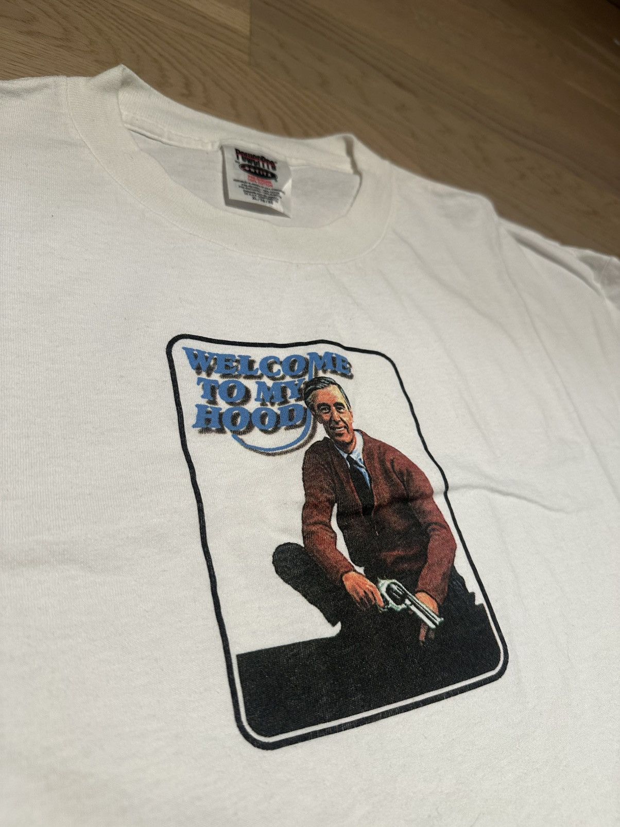 Vintage Vintage Mr. Rogers Welcome To My Hood 90s Size US XL / EU 56 / 4 - 2 Thumbnail