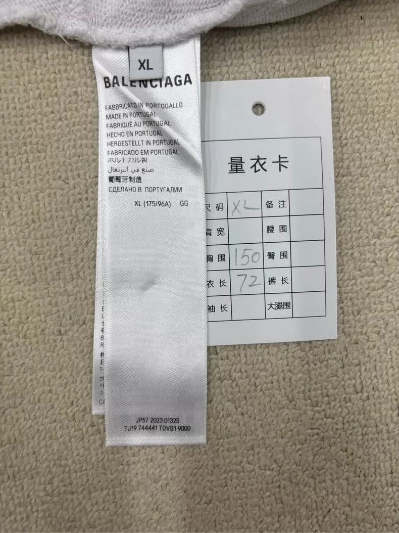 Balenciaga Balenciaga Tape Hoodie with Logo Design-2505 Size US XL / EU 56 / 4 - 5 Thumbnail