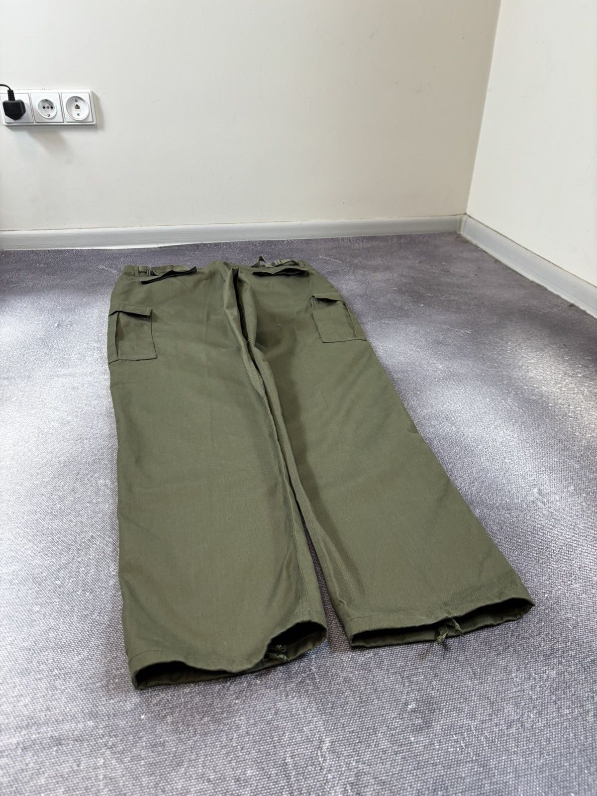 Fostex Garments Vintage Fostex Garments 1975 Men’s British Army Combat Pants Size US 36 / EU 52 - 14 Thumbnail