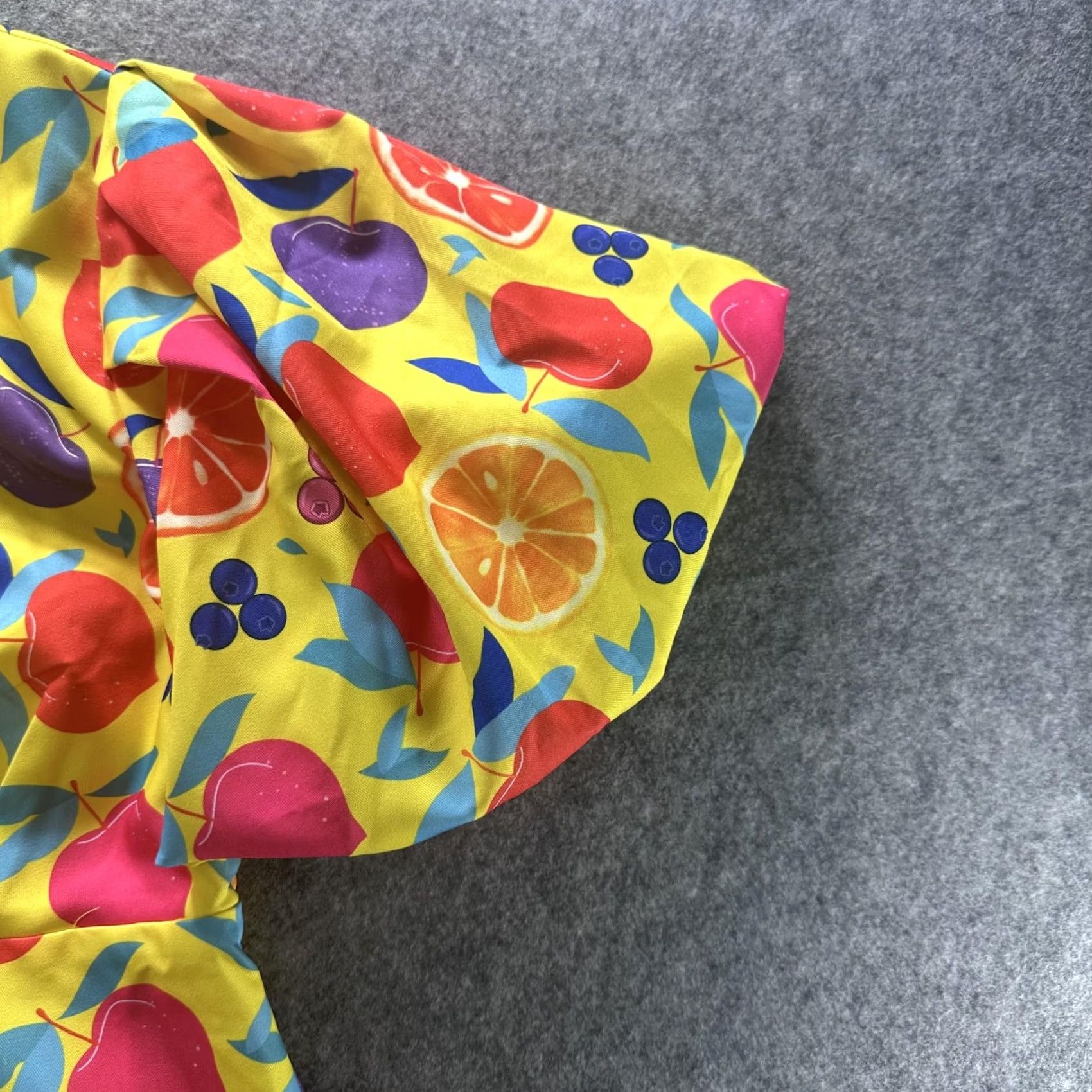 Vintage DENIMLAND Dress Womens S Yellow Fruit Print V Neck Puff Sleeve Ruffle Mini Size S / US 4 / IT 40 - 4 Thumbnail