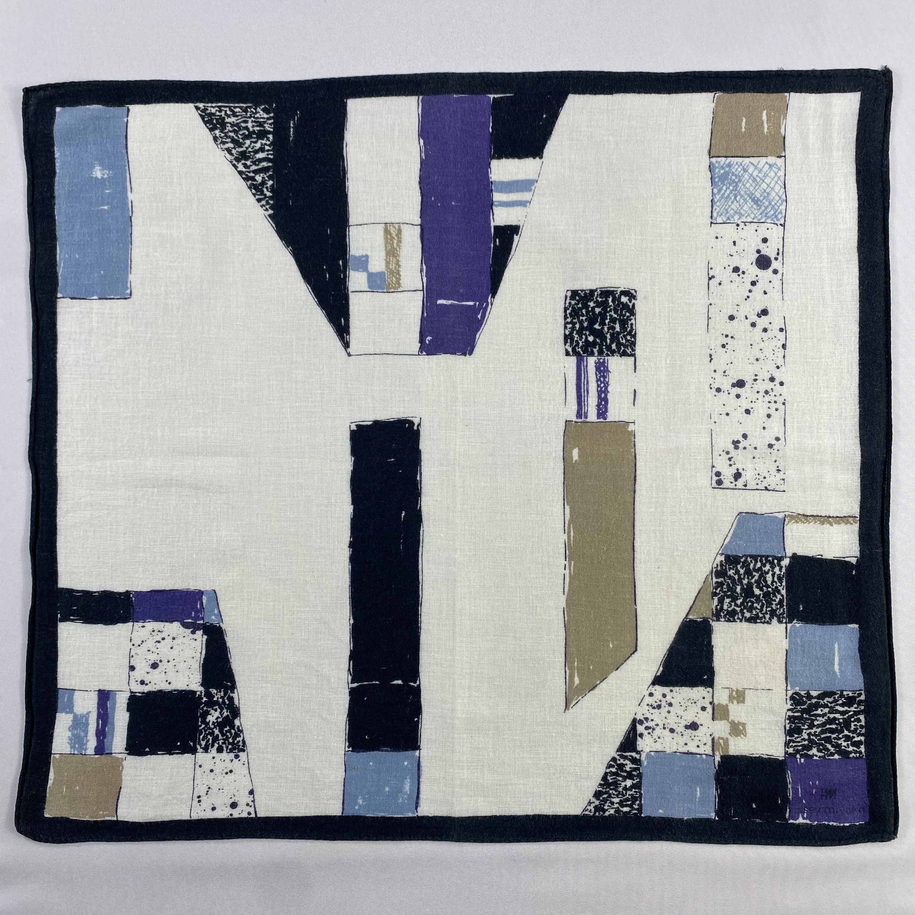 Issey Miyake × Vintage Issey Miyake Bandana/ Handkerchief / Neckerchief-P1406 Size ONE SIZE - 1 Thumbnail