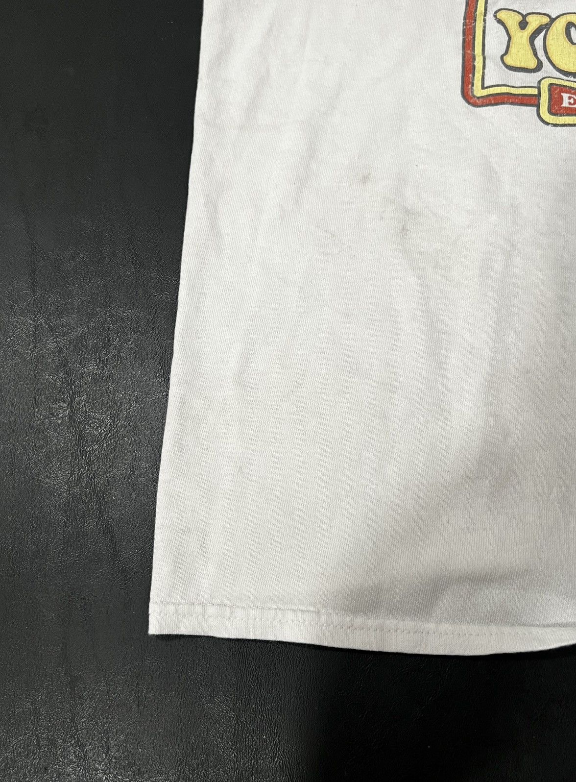 Vintage Vintage Bigfoot White T-shirt Size US L / EU 52-54 / 3 - 10 Thumbnail