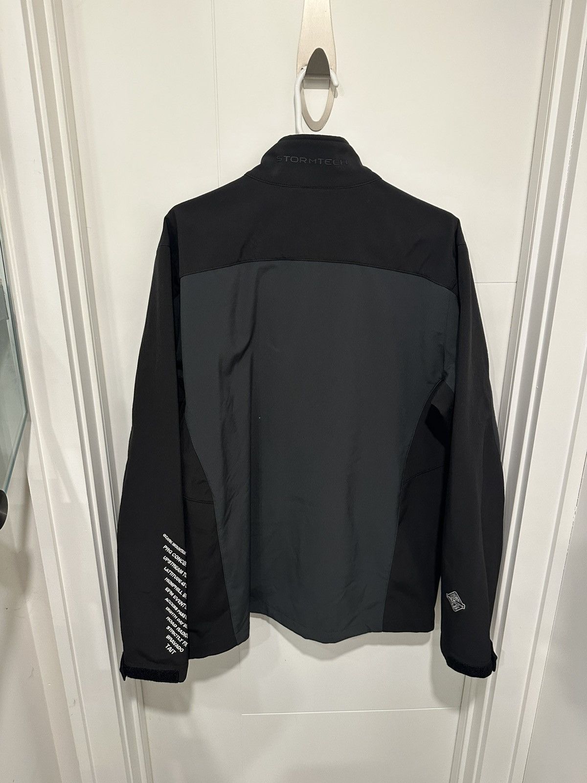 October's Very Own Drake OVO Authentic Crew Tour Jacket Size US L / EU 52-54 / 3 - 5 Thumbnail