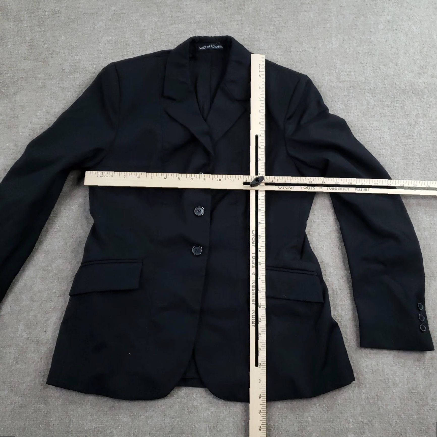 Vintage VINTAGE Miller's Riding Coats Blazer Womens 10 Black Wool Blend Lined Romania Equestrian Size L / US 10 / IT 46 - 2 Thumbnail