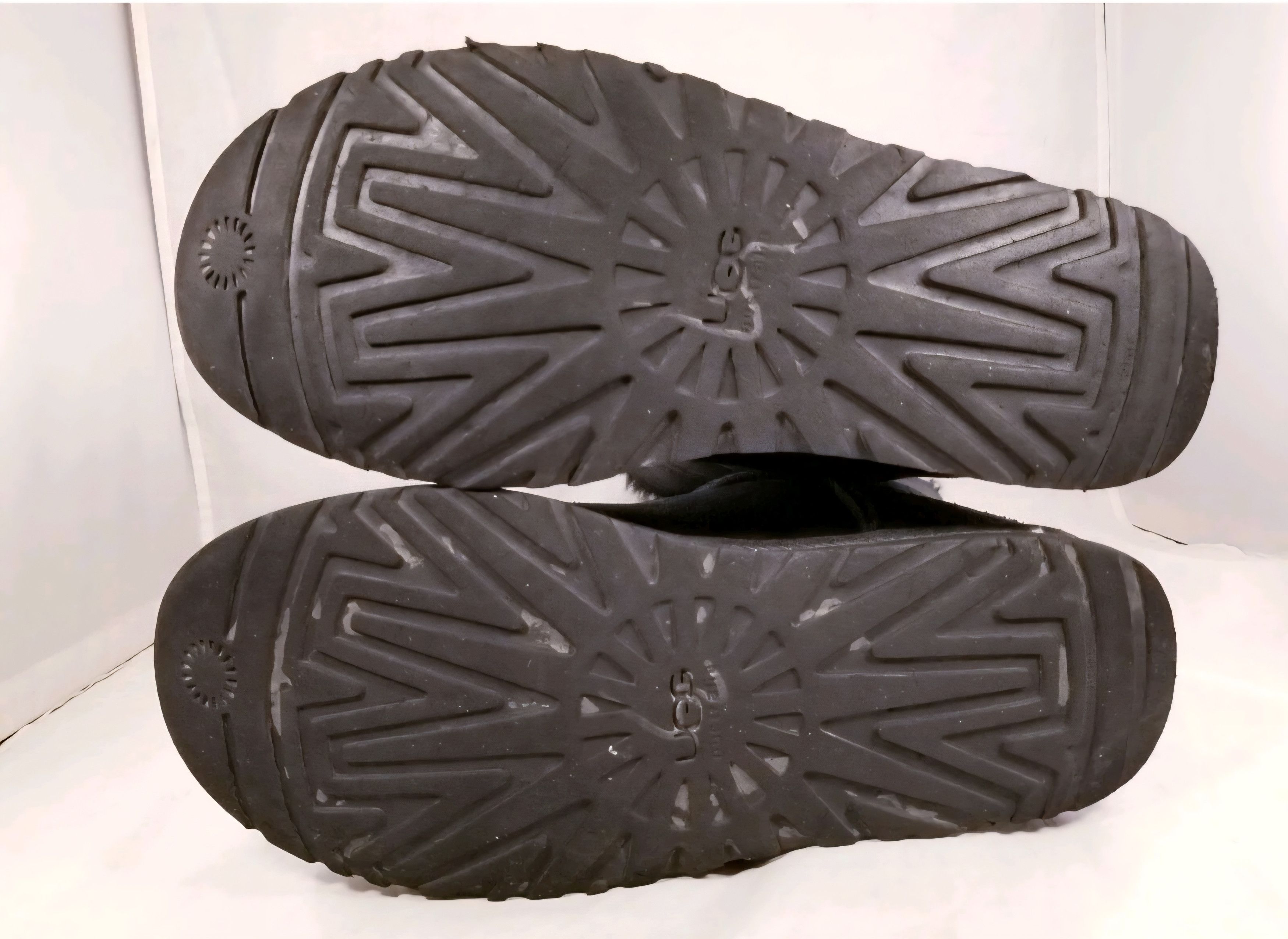 Ugg TRIPLET BAILEY Size US 8 / IT 38 - 8 Thumbnail