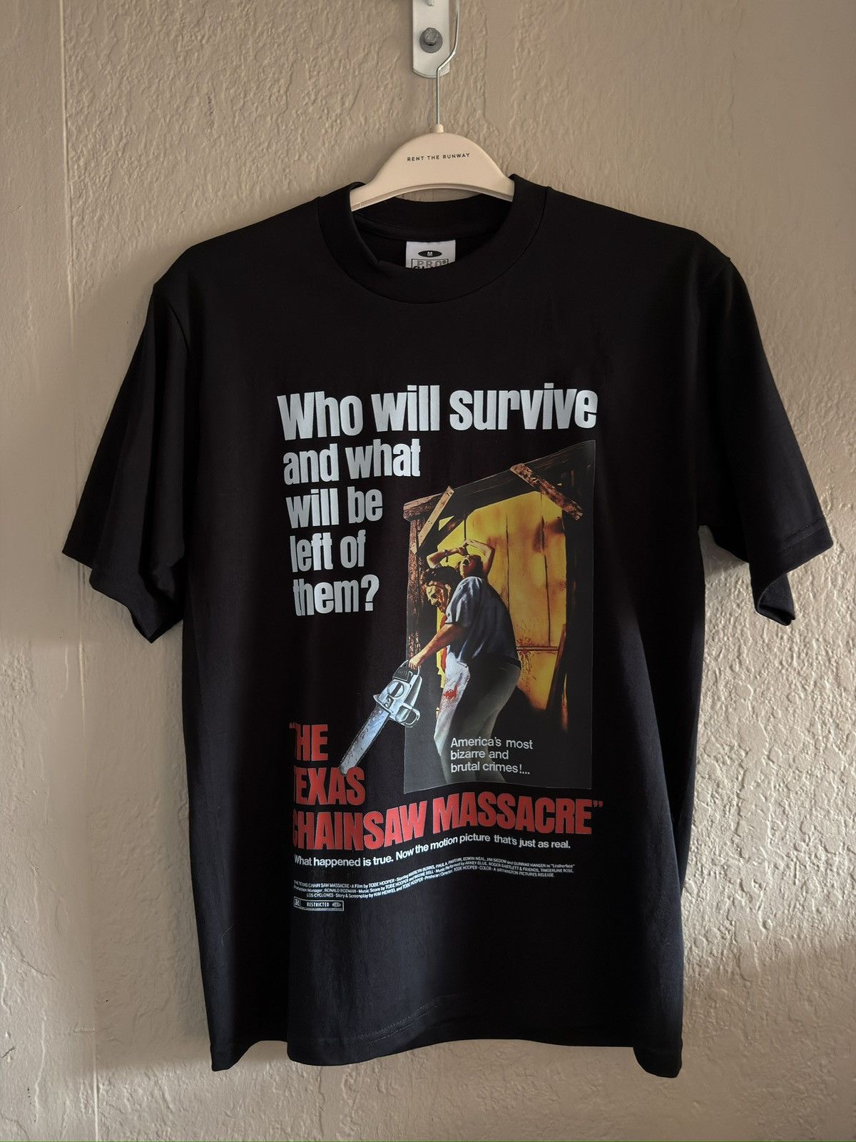 Expert Horror The Texas Chainsaw Massacre 1973 Film Tee – (Heavyweight) Size US M / EU 48-50 / 2 - 1 Thumbnail