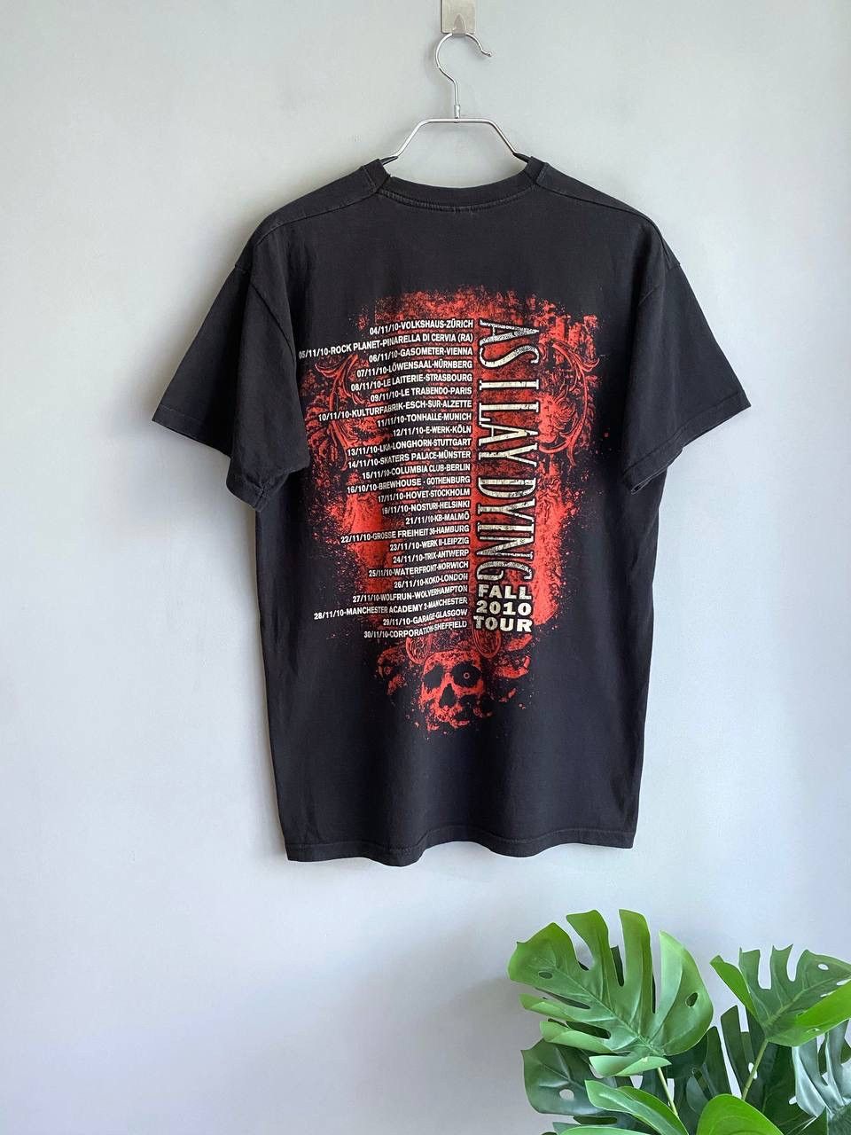 Vintage As I Lay Dying Vintage Metal Rock T-Shirt Fall Tour Size M Size US M / EU 48-50 / 2 - 10 Thumbnail