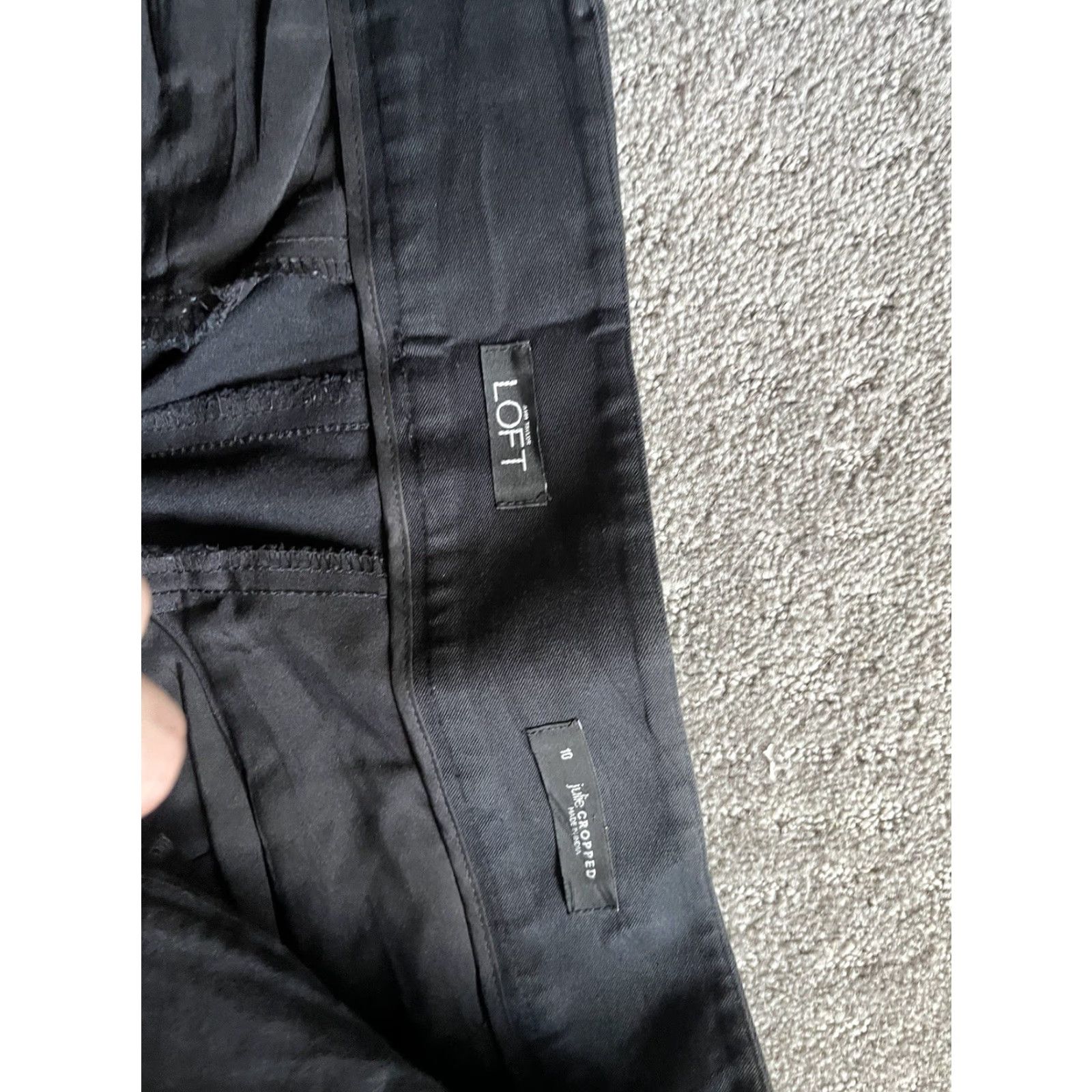 Ann Taylor VINTAGE Ann Taylor Loft Cropped Women's Pants Size 6 Black Solid Cotton Blend Style Size 28" / US 6 / IT 42 - 5 Thumbnail