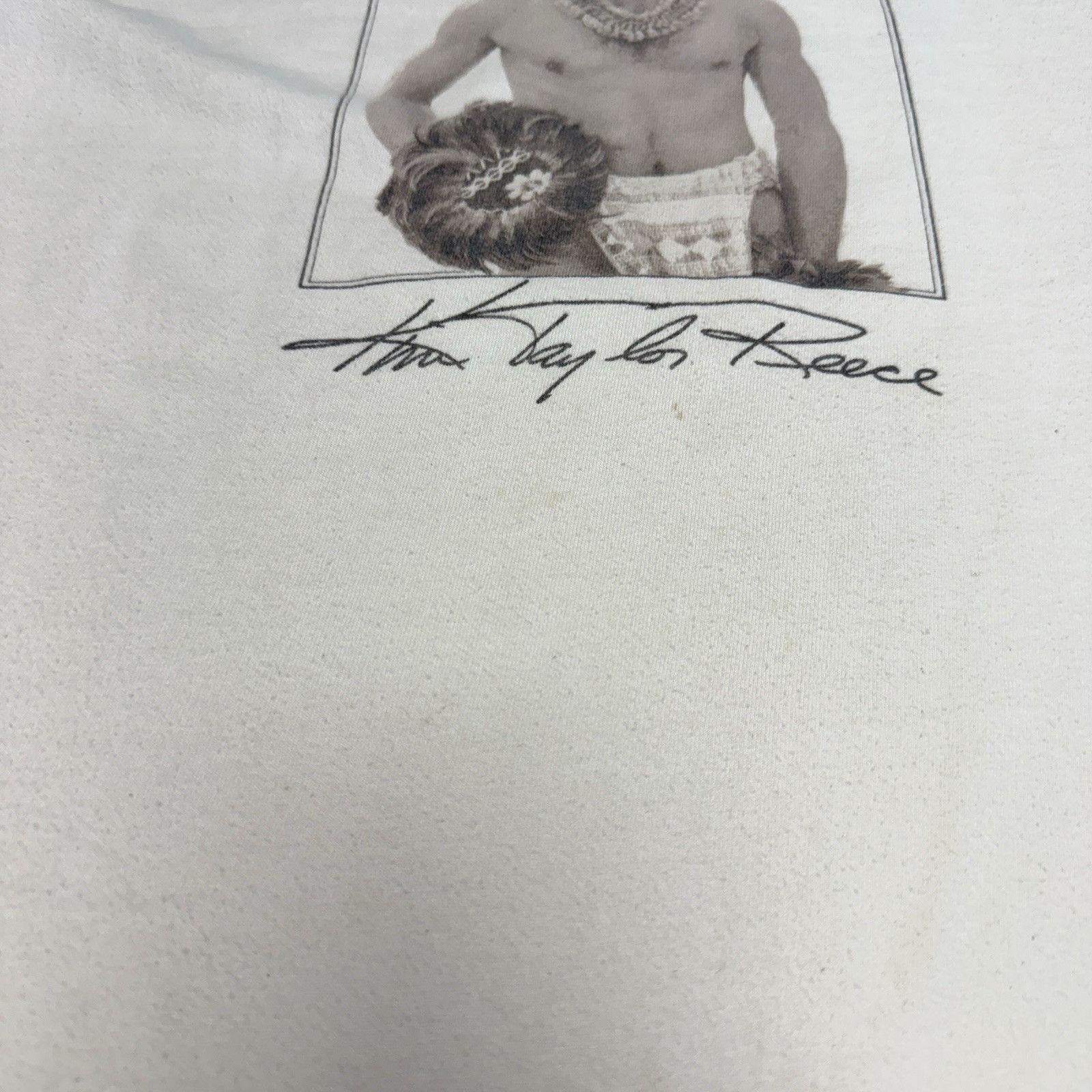 Vintage Vintage Kim Taylor Reese Hawaii T Shirt Cream Mens XL Size US XL / EU 56 / 4 - 9 Thumbnail