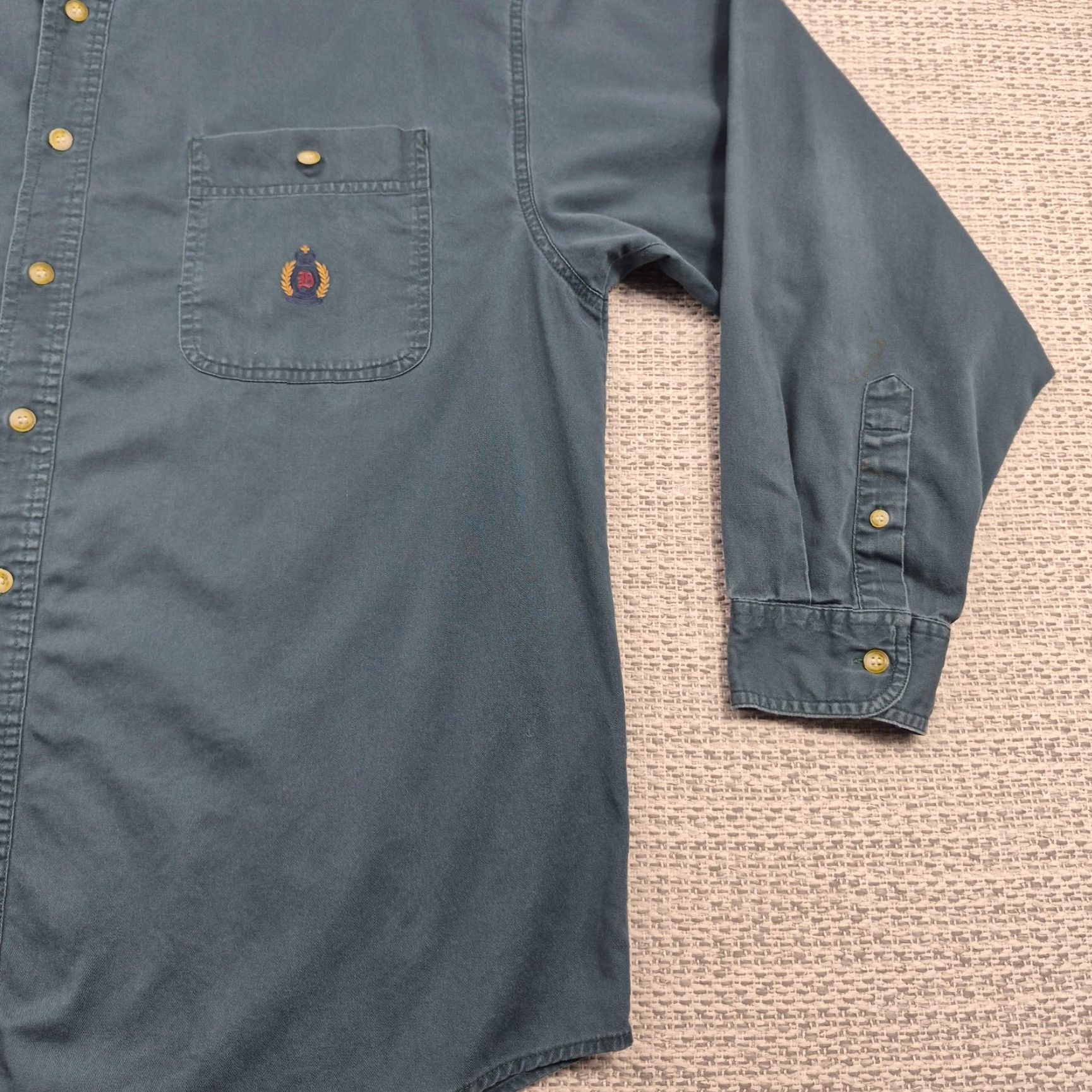 Bugle Boy VTG Bugle Boy Button-Up Shirt Mens 2XL Green Long Sleeve Crest Logo Size US XXL / EU 58 / 5 - 2 Thumbnail