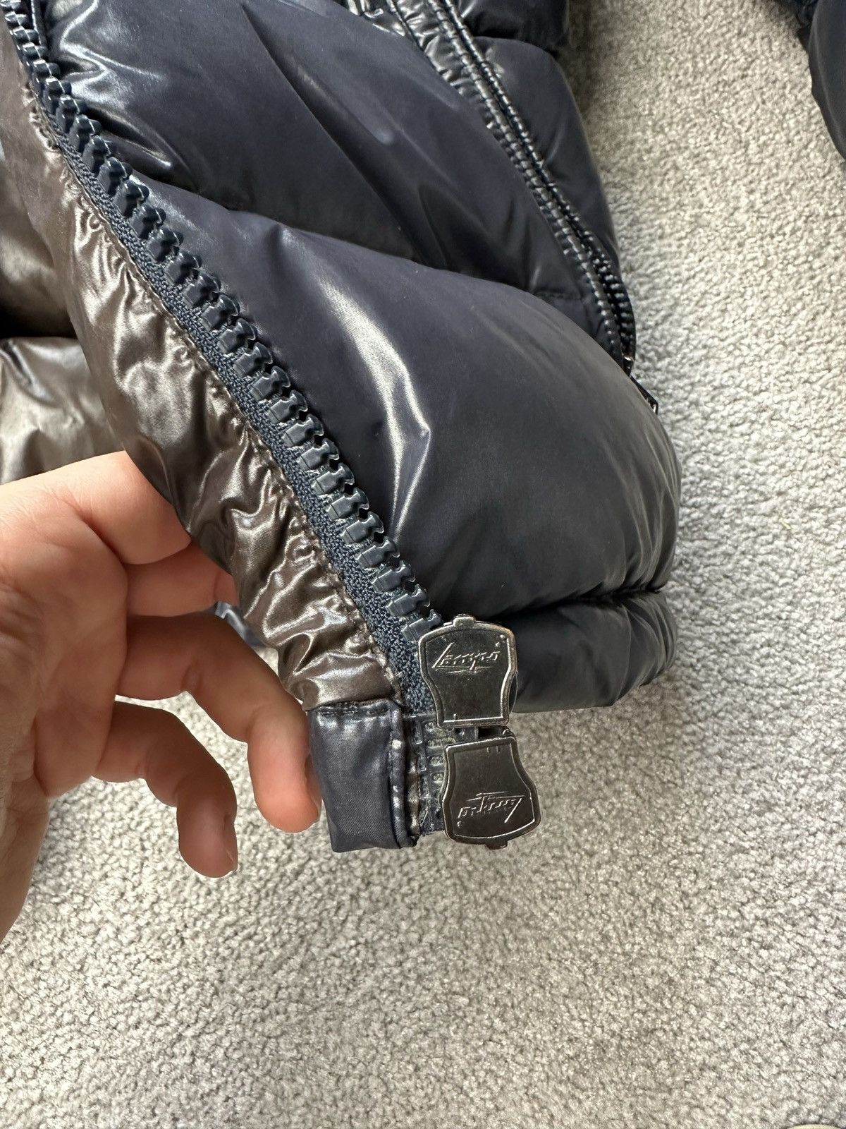 Moncler Moncler Maya size 1 Size US S / EU 44-46 / 1 - 9 Thumbnail