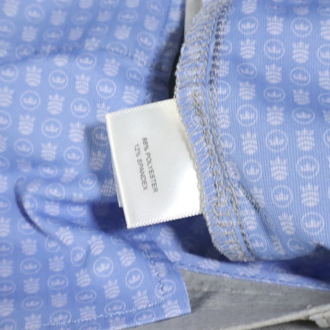 Peter Millar Peter Millar Golf Shorts Gale Men's 36 Shackleford Drink N' Duff High Stretch Polyester Microfiber Regular Inseam 9in 18in Waist Shackleford Short Size US 36 / EU 52 - 7 Thumbnail