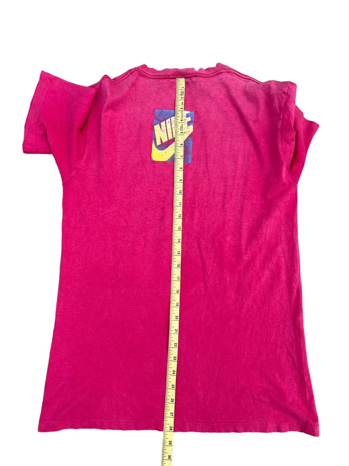 Nike Vintage 90s Nike Grey Tag Jordan Distress Sun Fade Pink tee Size US M / EU 48-50 / 2 - 17 Thumbnail
