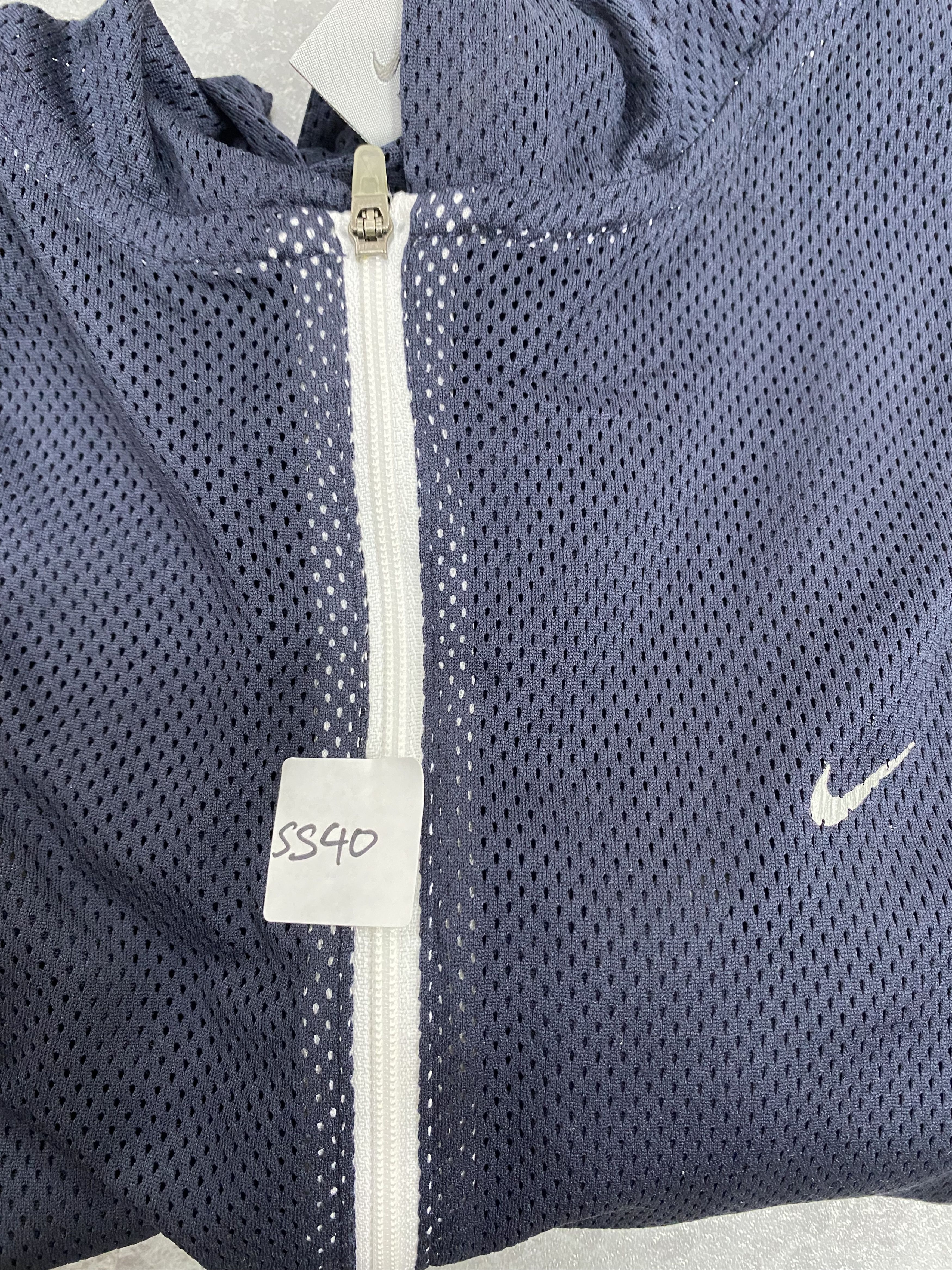 Nike Vintage Hoodie Vest NIKE Size US M / EU 48-50 / 2 - 9 Thumbnail