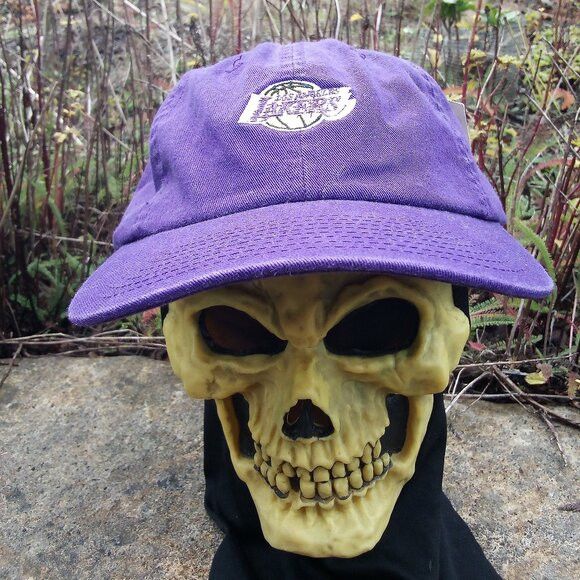 NBA × Vintage NWT Vintage American Needle Los Angeles Lakers Strap Hat Size ONE SIZE - 1 Thumbnail