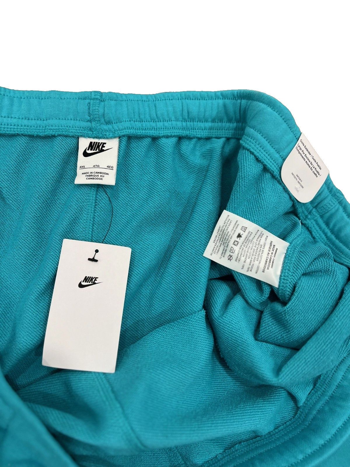 Nike Nike FN3520 Nike Club French Terry Shorts Green ( 4XL ) Size US 44 / EU 60 - 4 Thumbnail