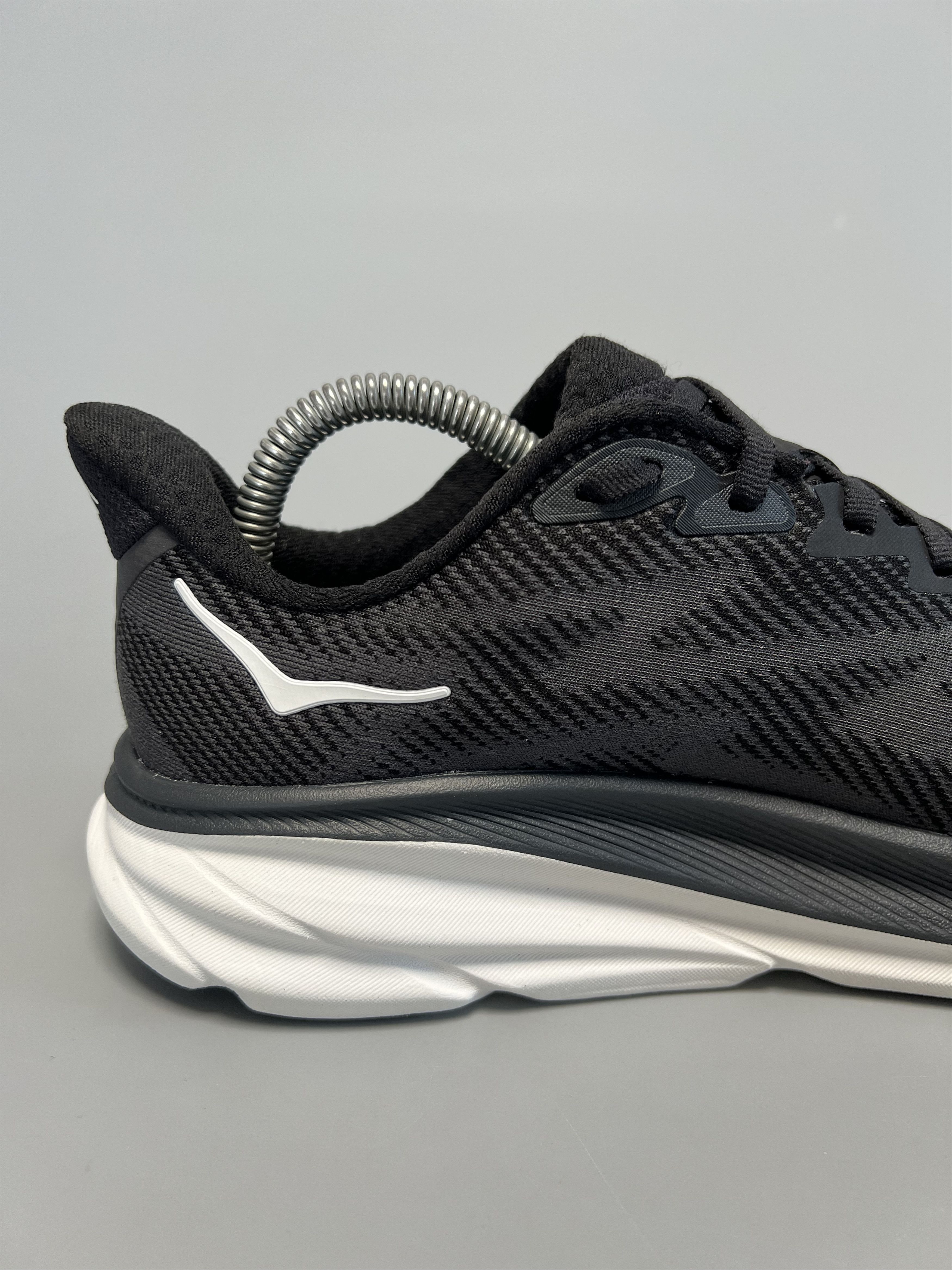 Hoka 6.5D Hoka One One Clifton 9 Wide Running Shoes Walking Gym Size US 6.5 / IT 36.5 - 6 Thumbnail