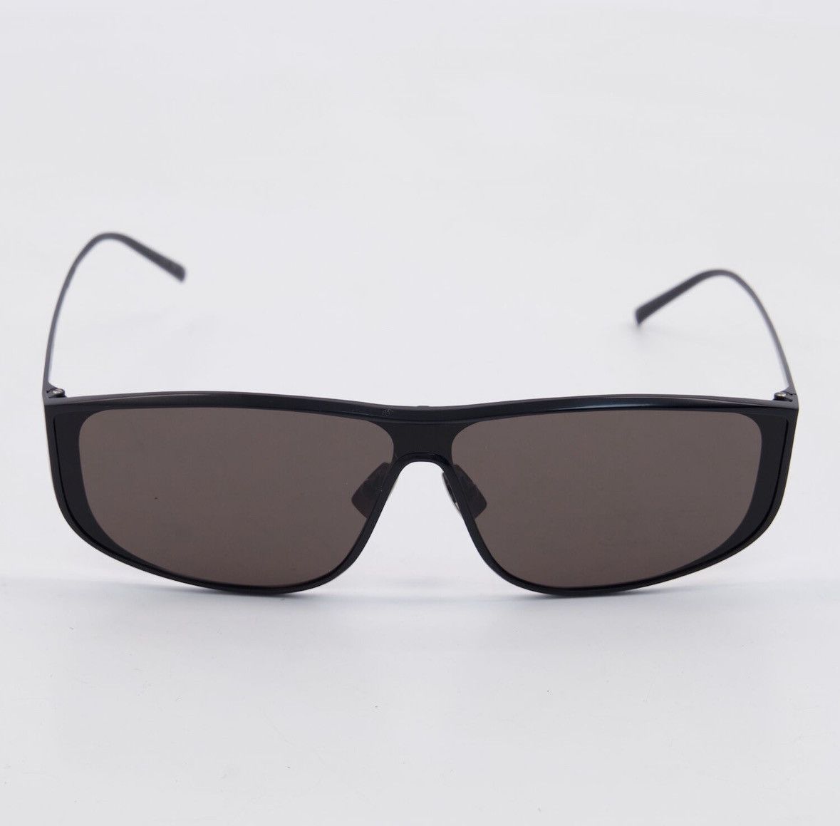 Saint Laurent Paris SAINT LAURENT • SUNGLASSES Size ONE SIZE - 1 Thumbnail