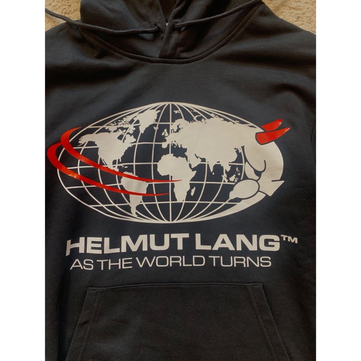 Helmut Lang HELMUT LANG AS THE WORLD TURNS HOODIE Size US S / EU 44-46 / 1 - 10 Thumbnail