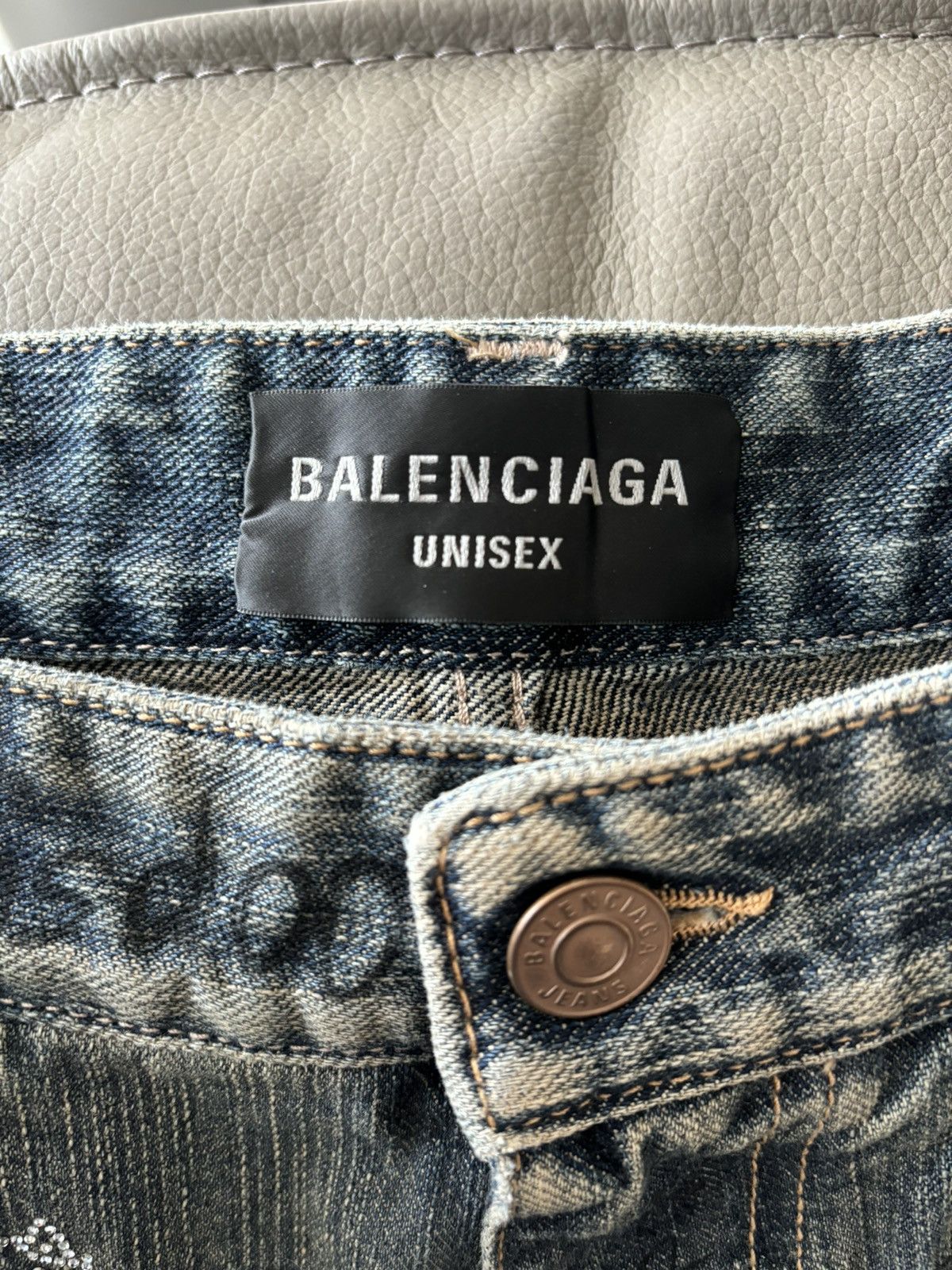 Balenciaga balenciaga crystal denim Size US 30 / EU 46 - 8 Thumbnail
