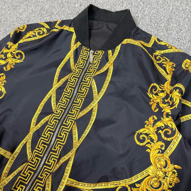 Versace Versace Black baroque reversible nylon jacket jacket Size L / US 10 / IT 46 - 3 Thumbnail