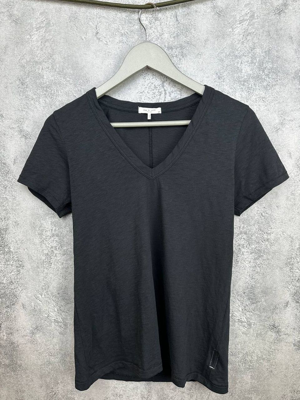 Rag & Bone Rag & Bone New York Black Pima Cotton V-Neck T-Shirt Size S / US 4 / IT 40 - 1 Thumbnail