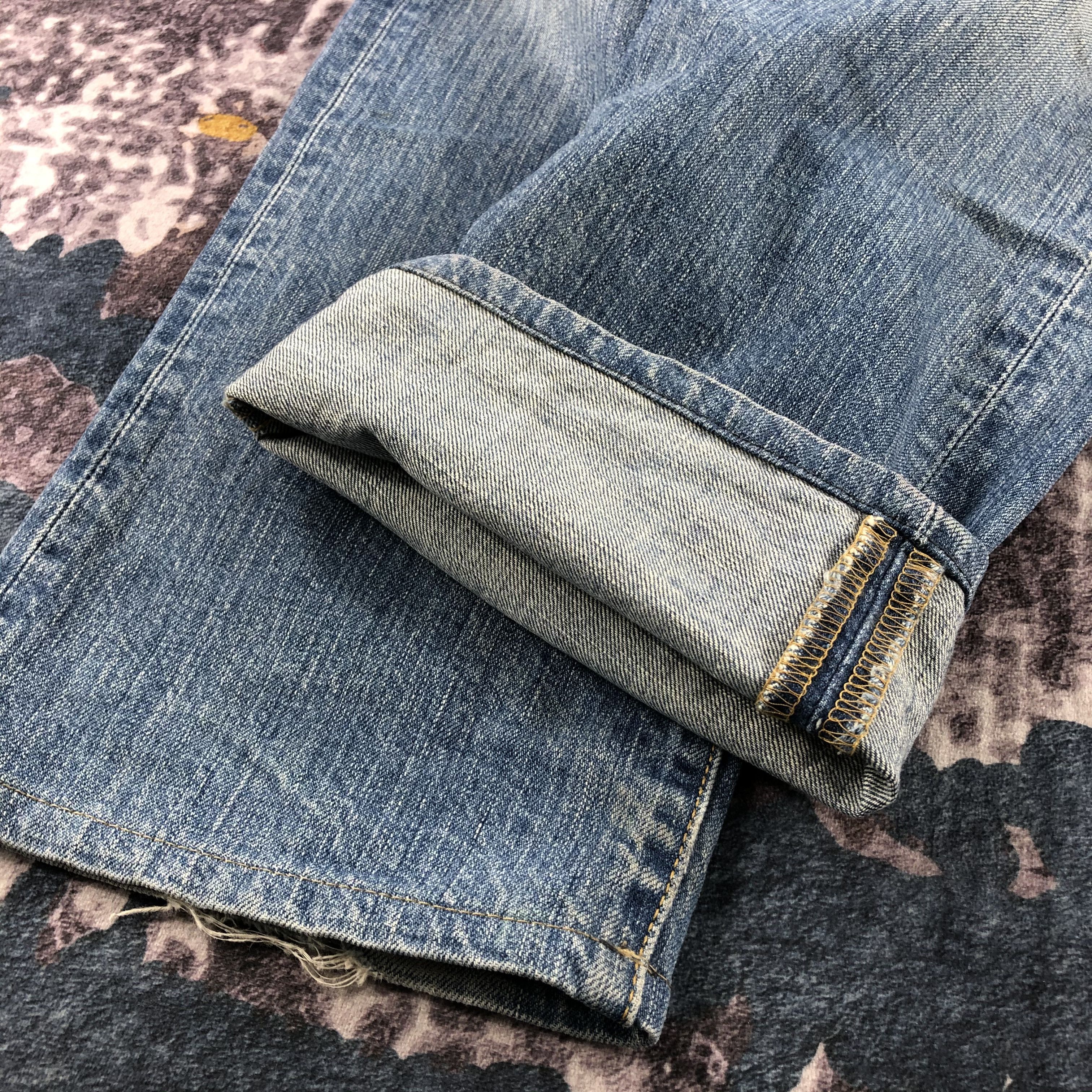 Levi's × Vintage Vintage 90s Blue Wash Levis 501 Jeans-JM2778 Size US 33 - 10 Thumbnail