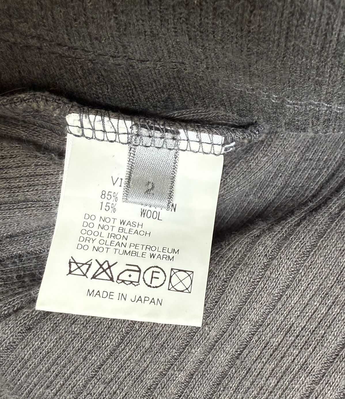 The Viridi-anne the viridi-anne Coated 3/4 sleeve rib cutsew t-shirt Size US M / EU 48-50 / 2 - 9 Thumbnail