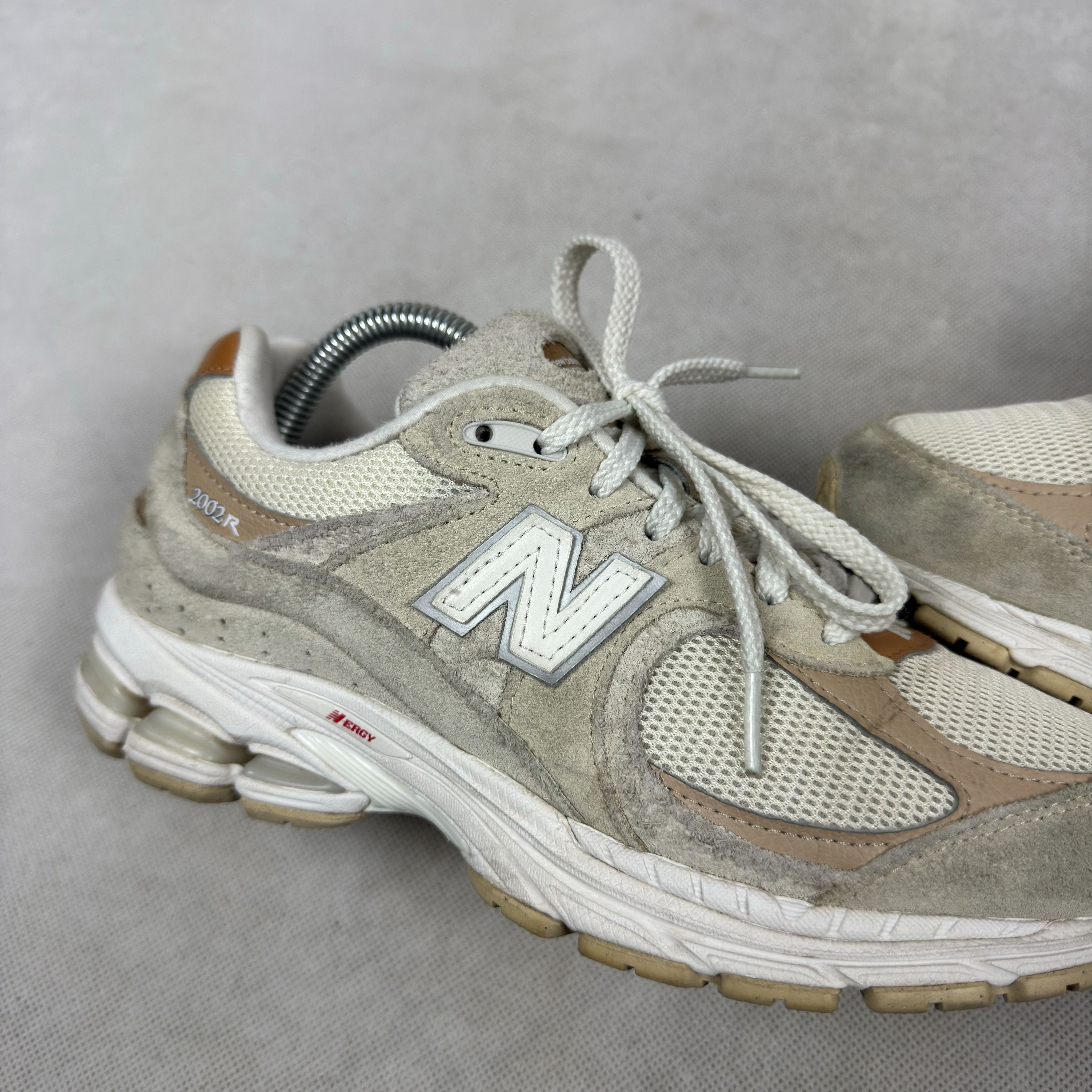New Balance New Balance 2002R 2002RSC Men's Sandstone Running Shoes 7 Size US 7 / EU 40 - 5 Thumbnail